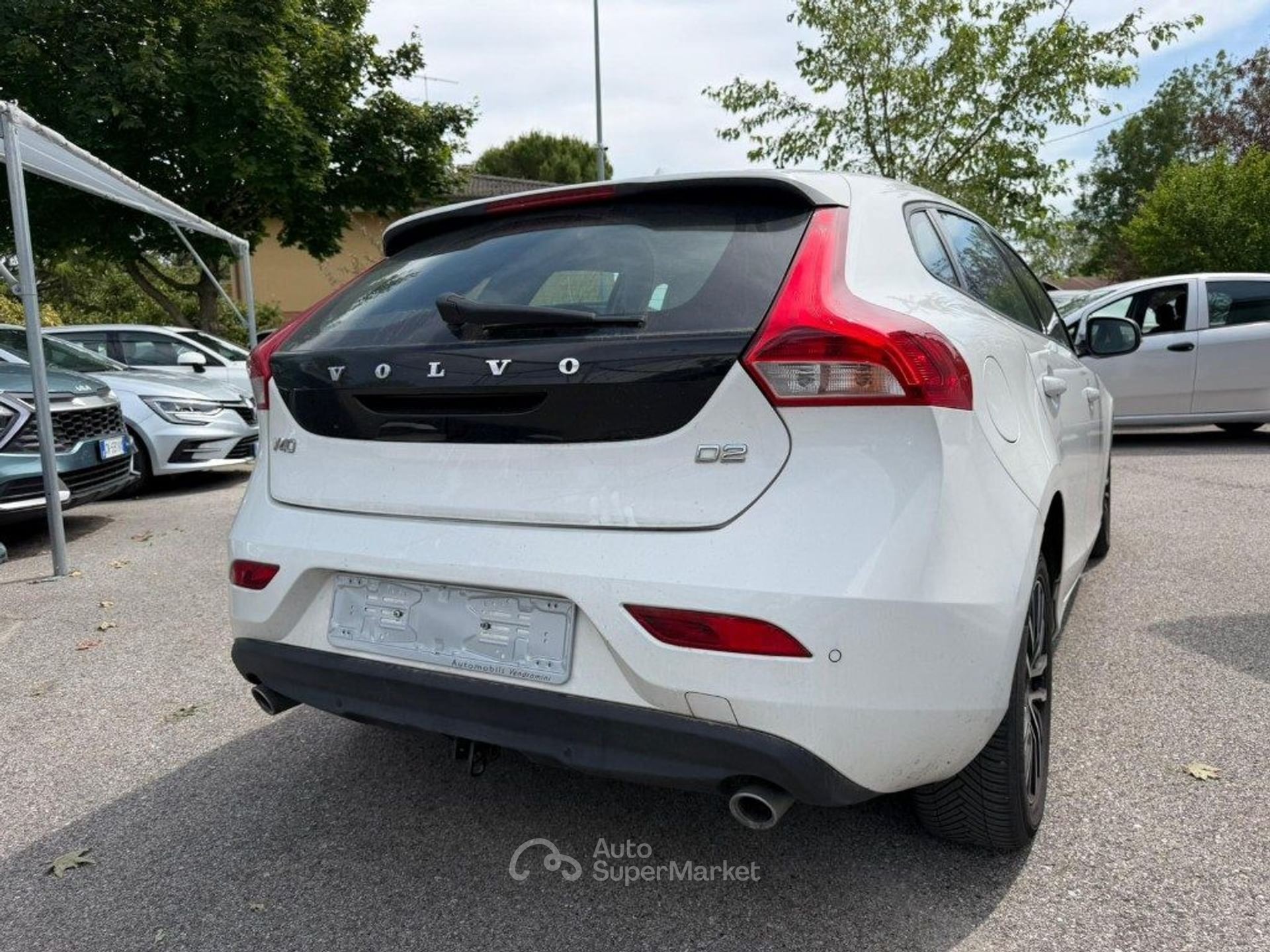 Volvo V40