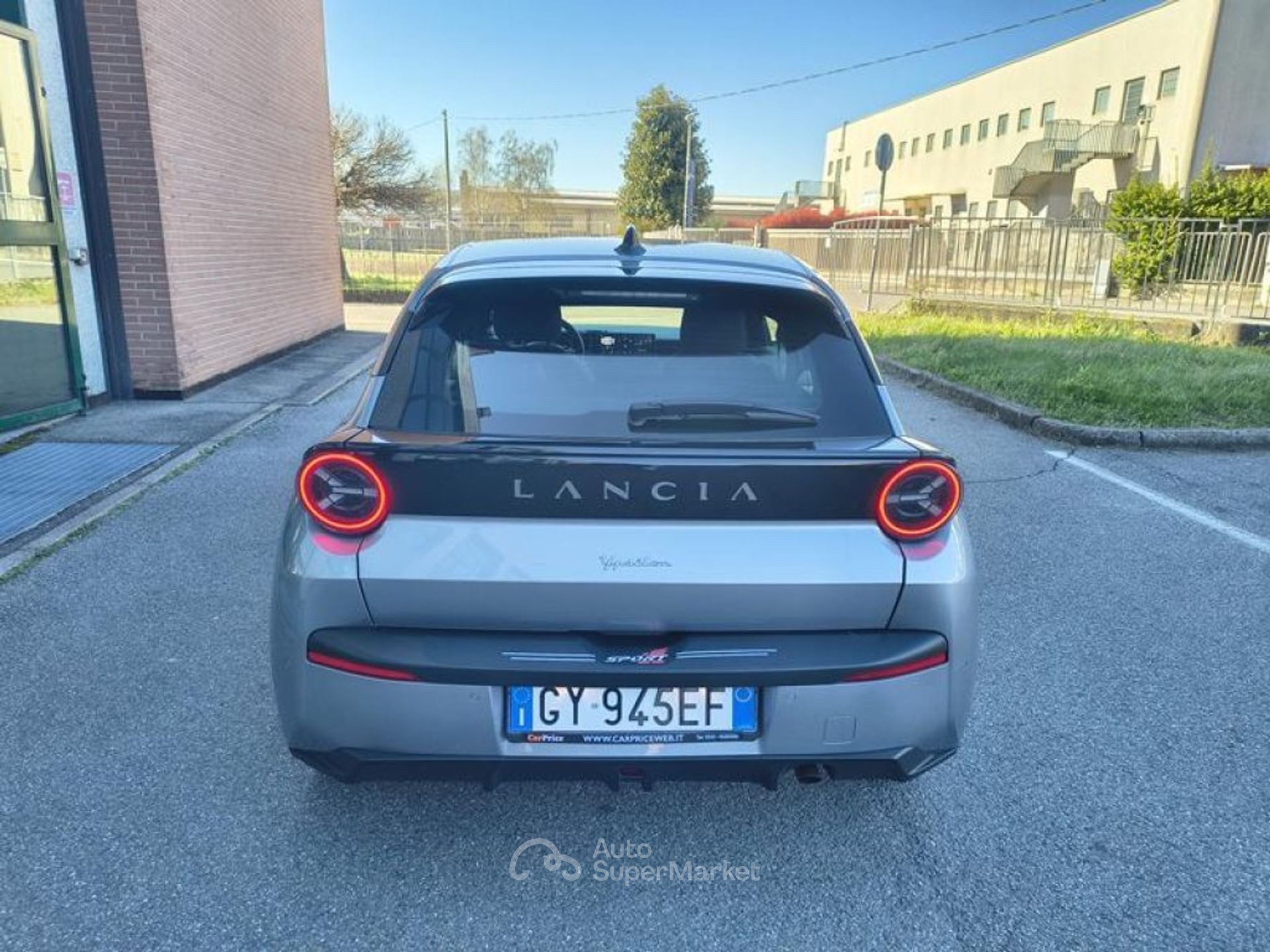Lancia Ypsilon