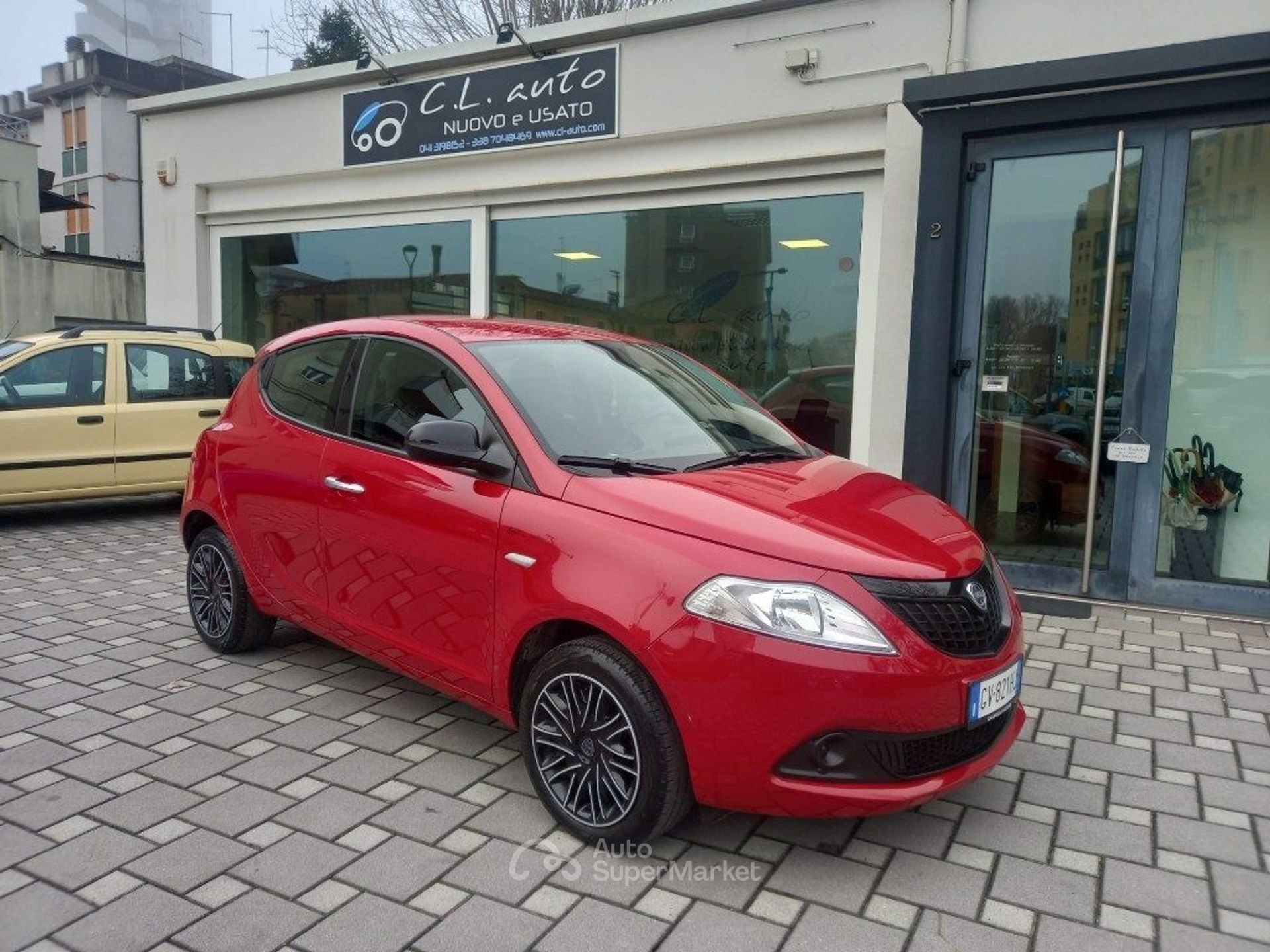 Lancia Ypsilon