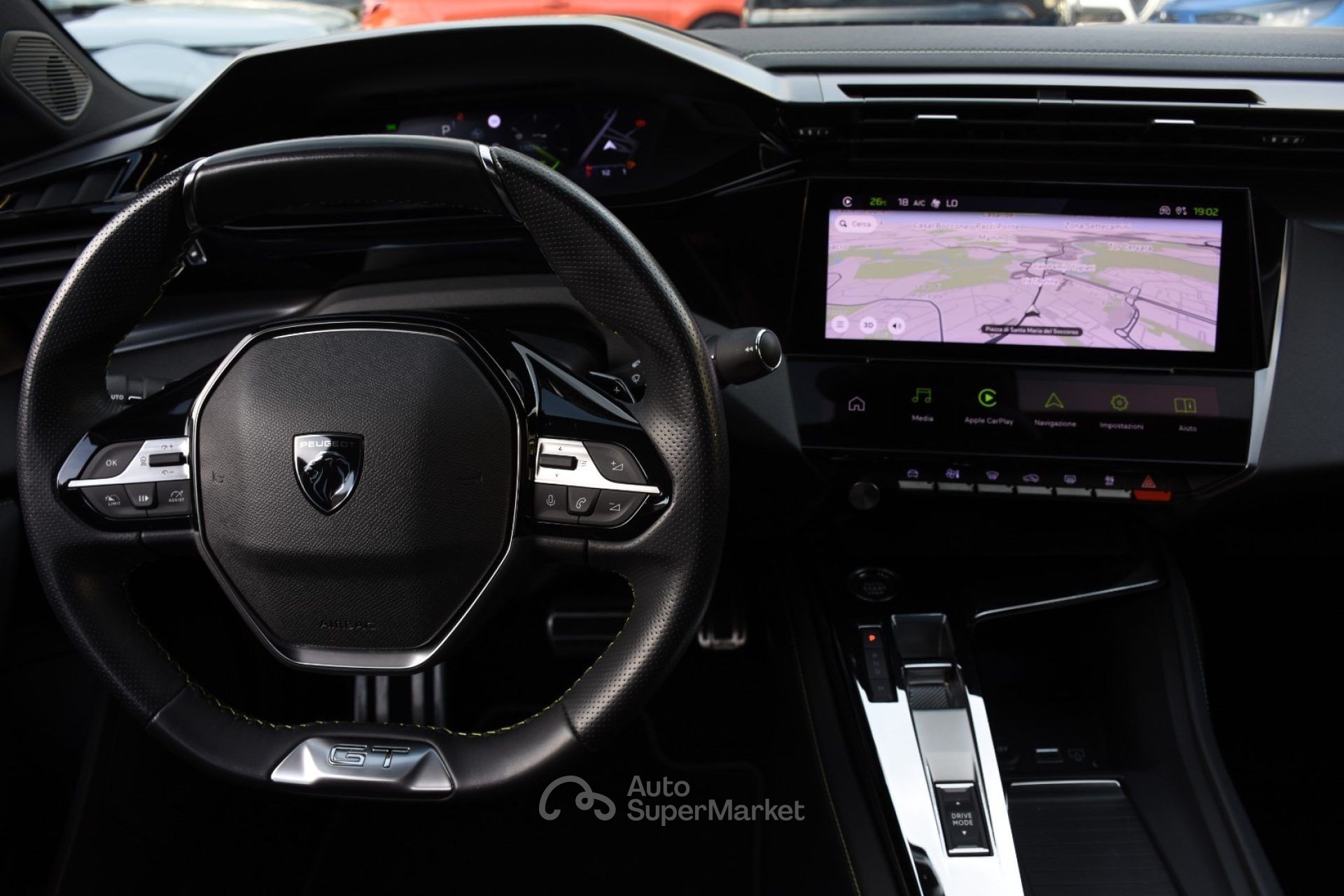 Peugeot 408