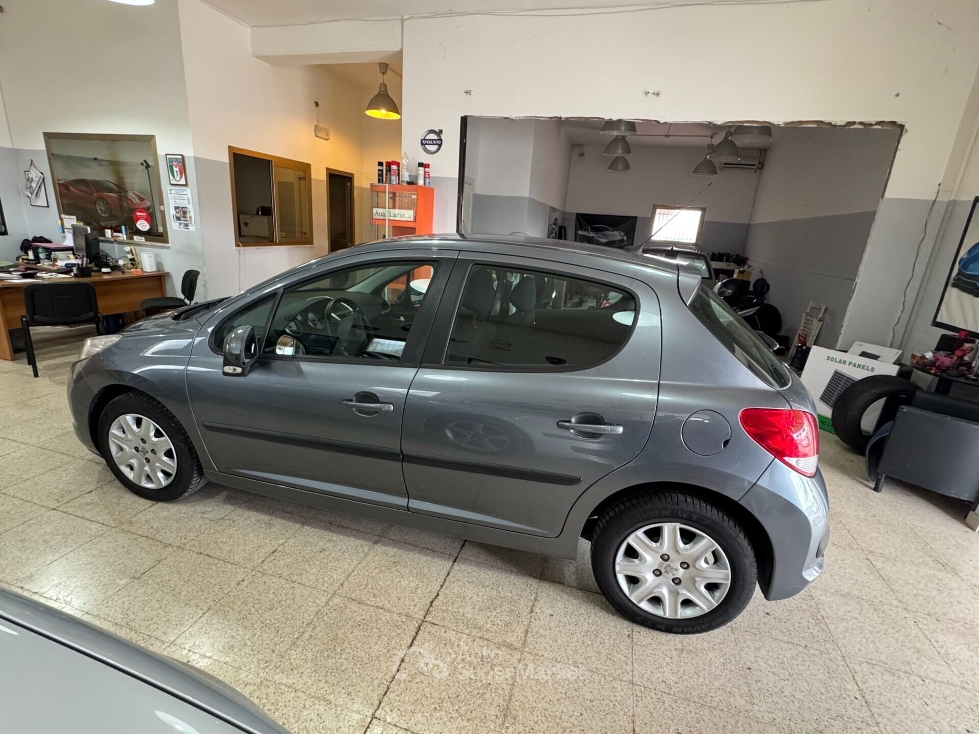Peugeot 207