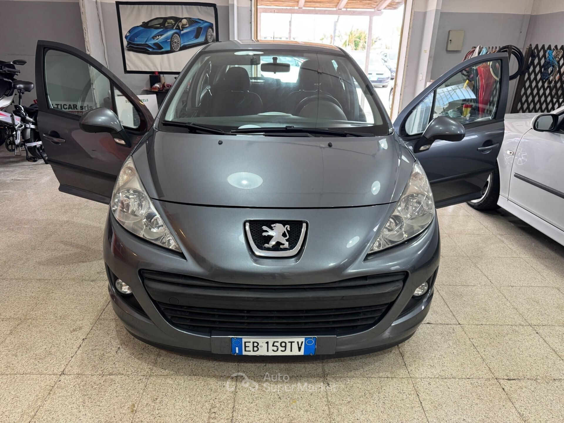 Peugeot 207