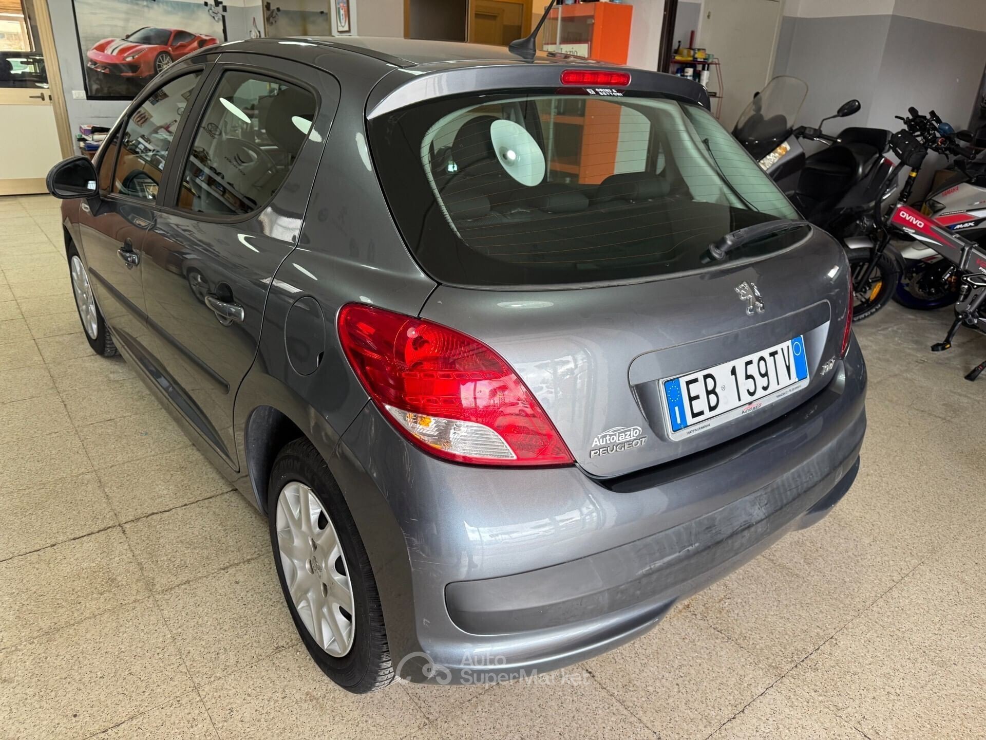 Peugeot 207