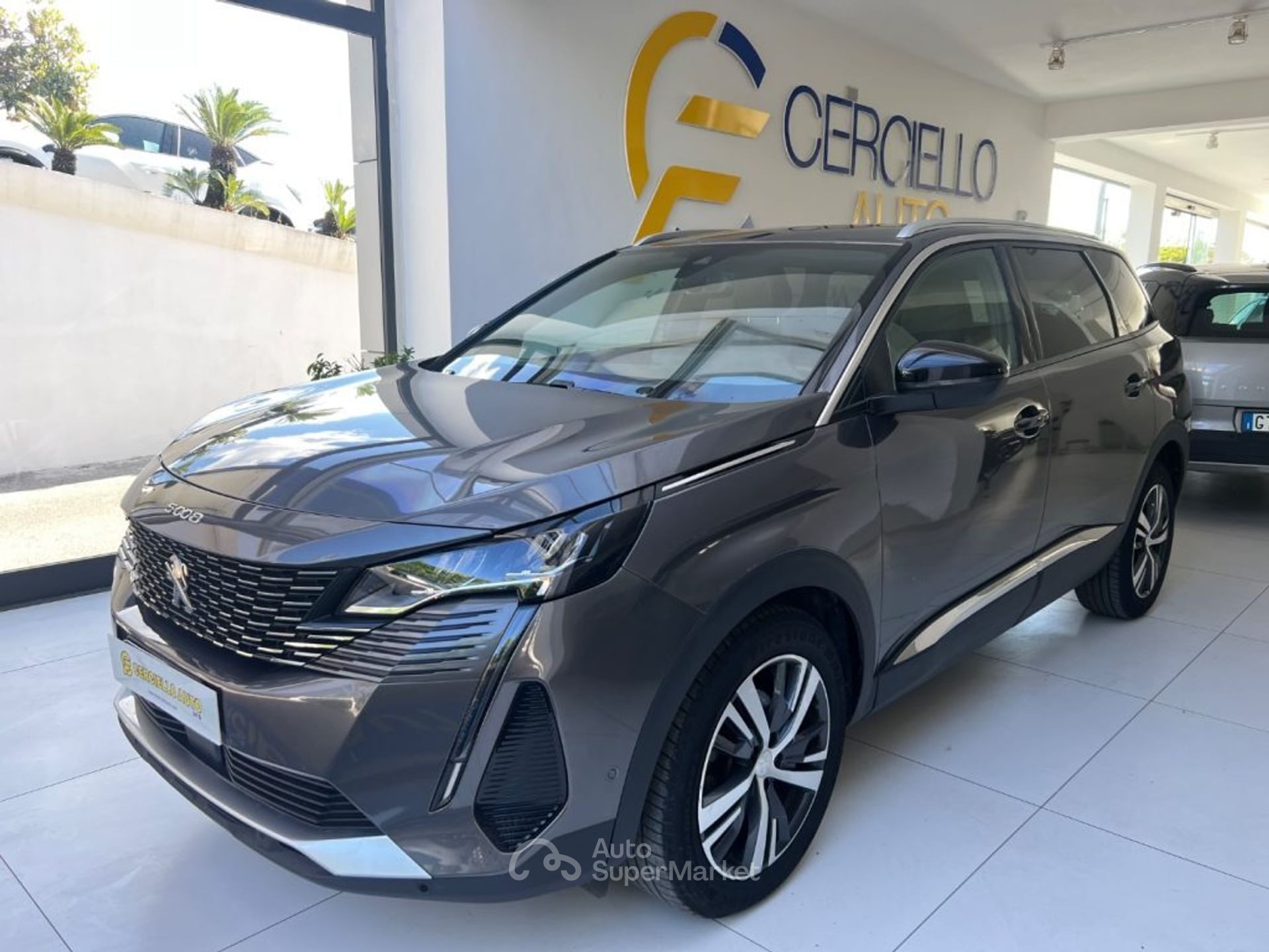 Peugeot 5008