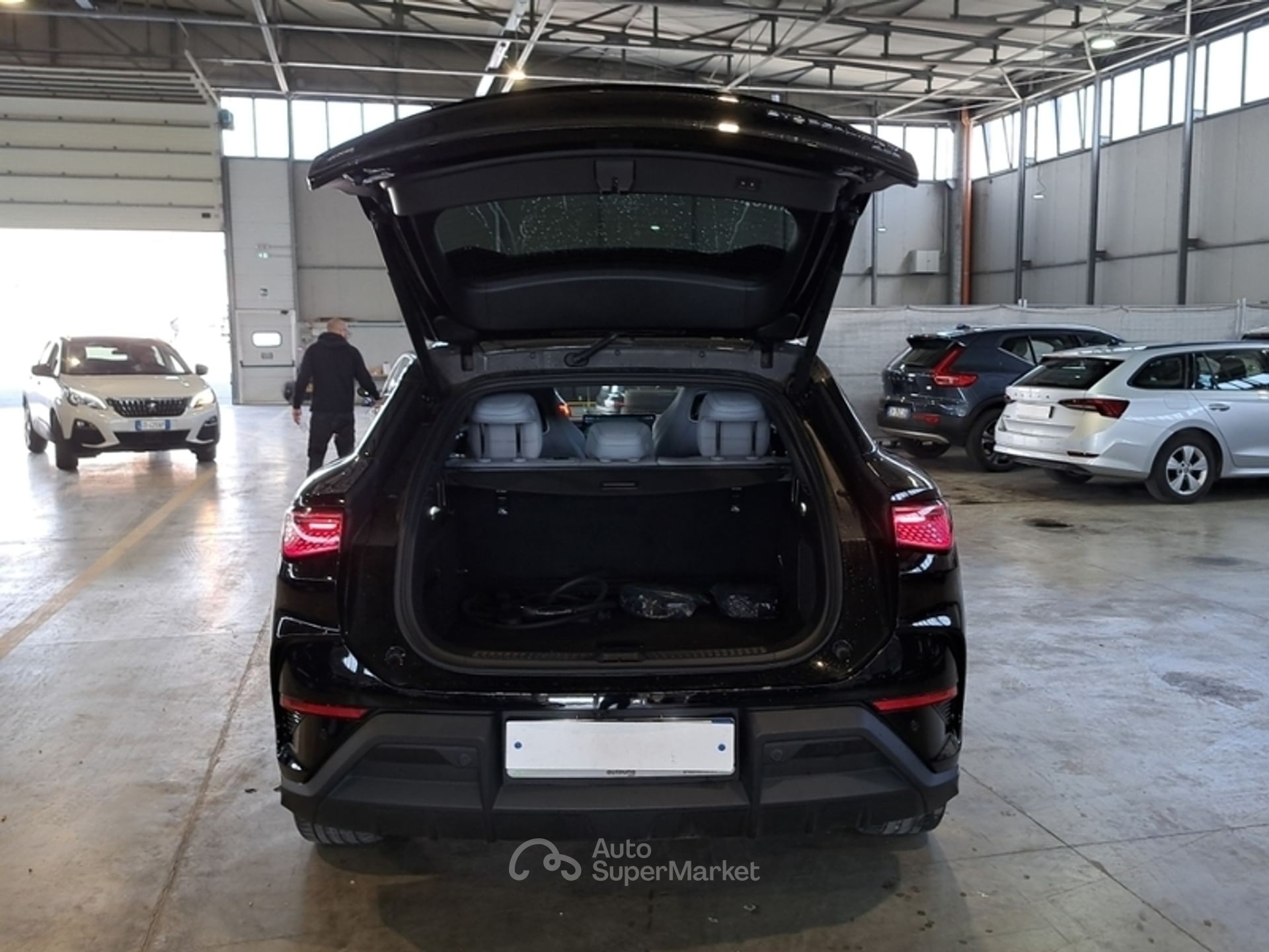 BYD Sealion 7