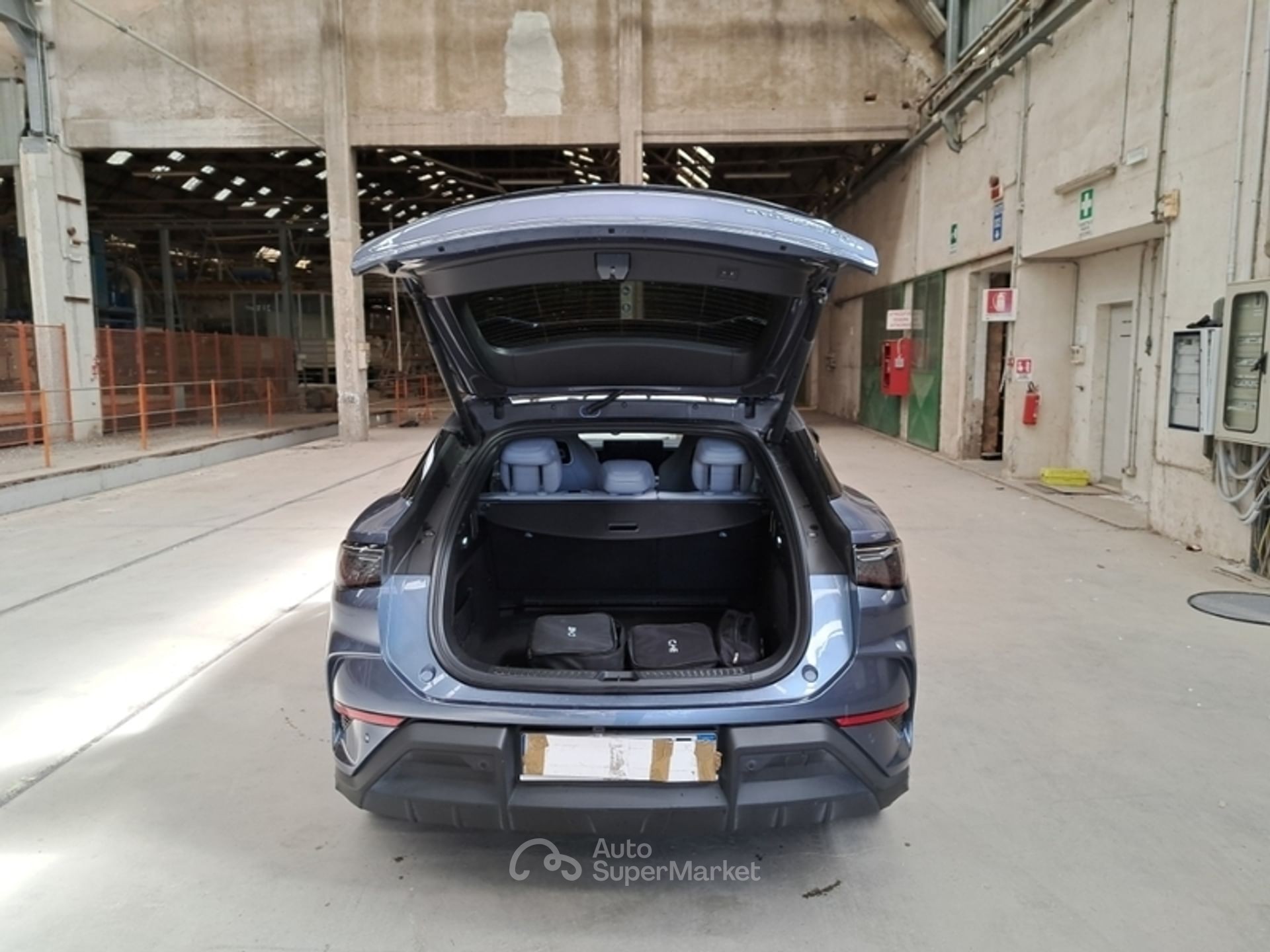 BYD Sealion 7