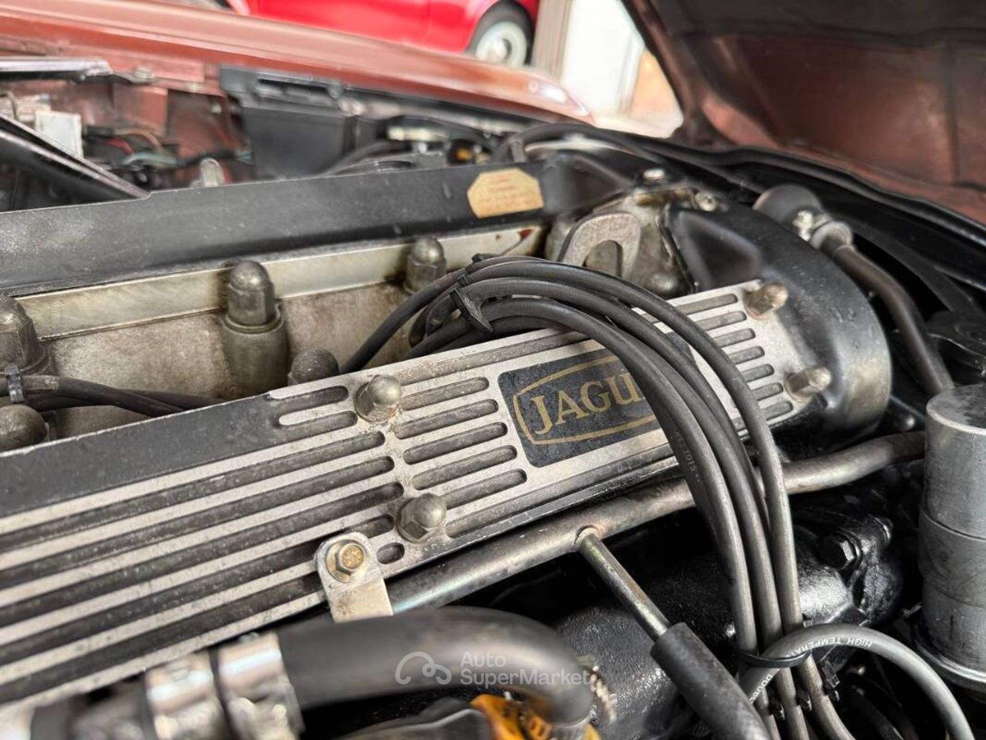 Jaguar XJ6
