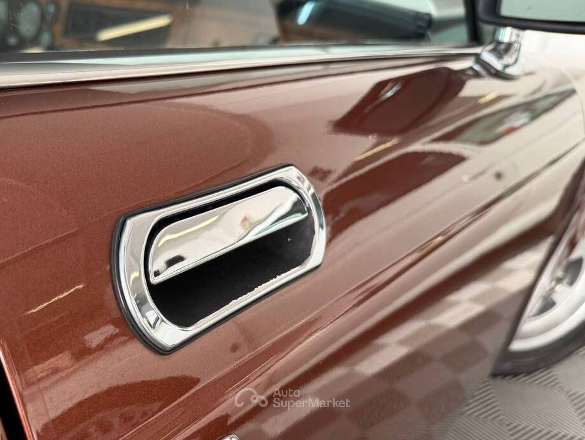 Jaguar XJ6