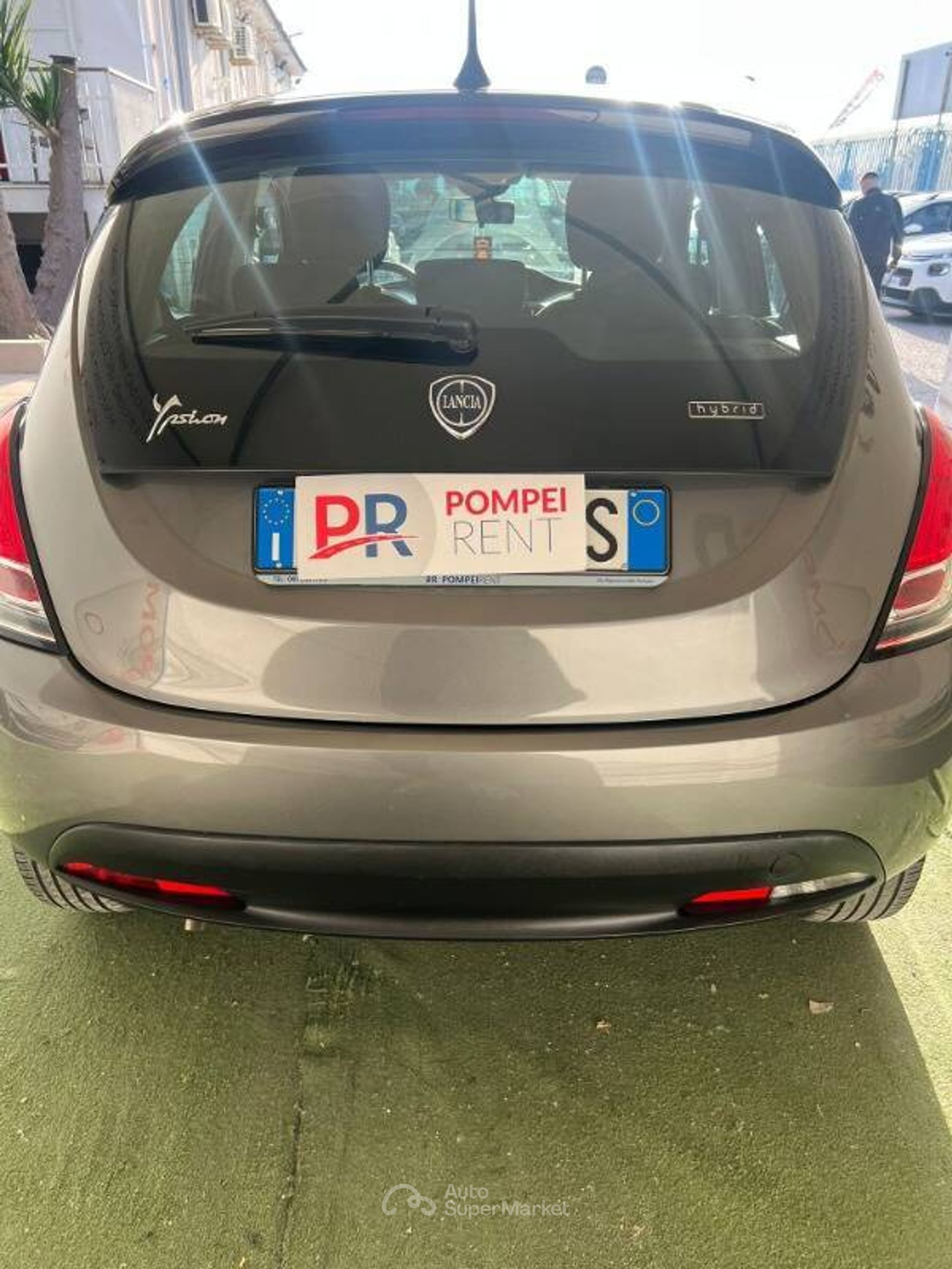 Lancia Ypsilon