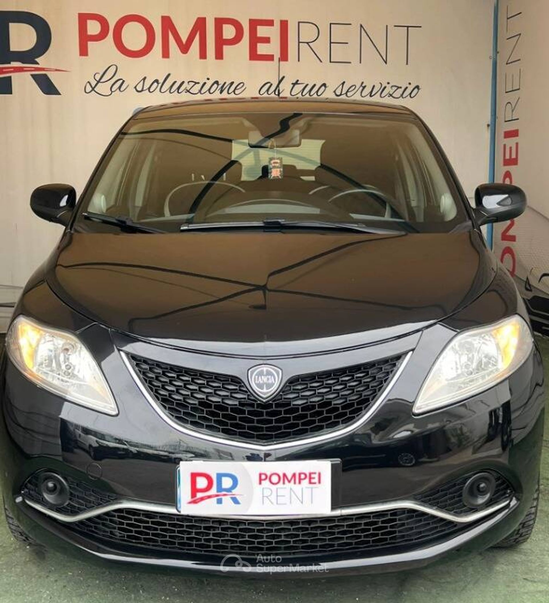 Lancia Ypsilon