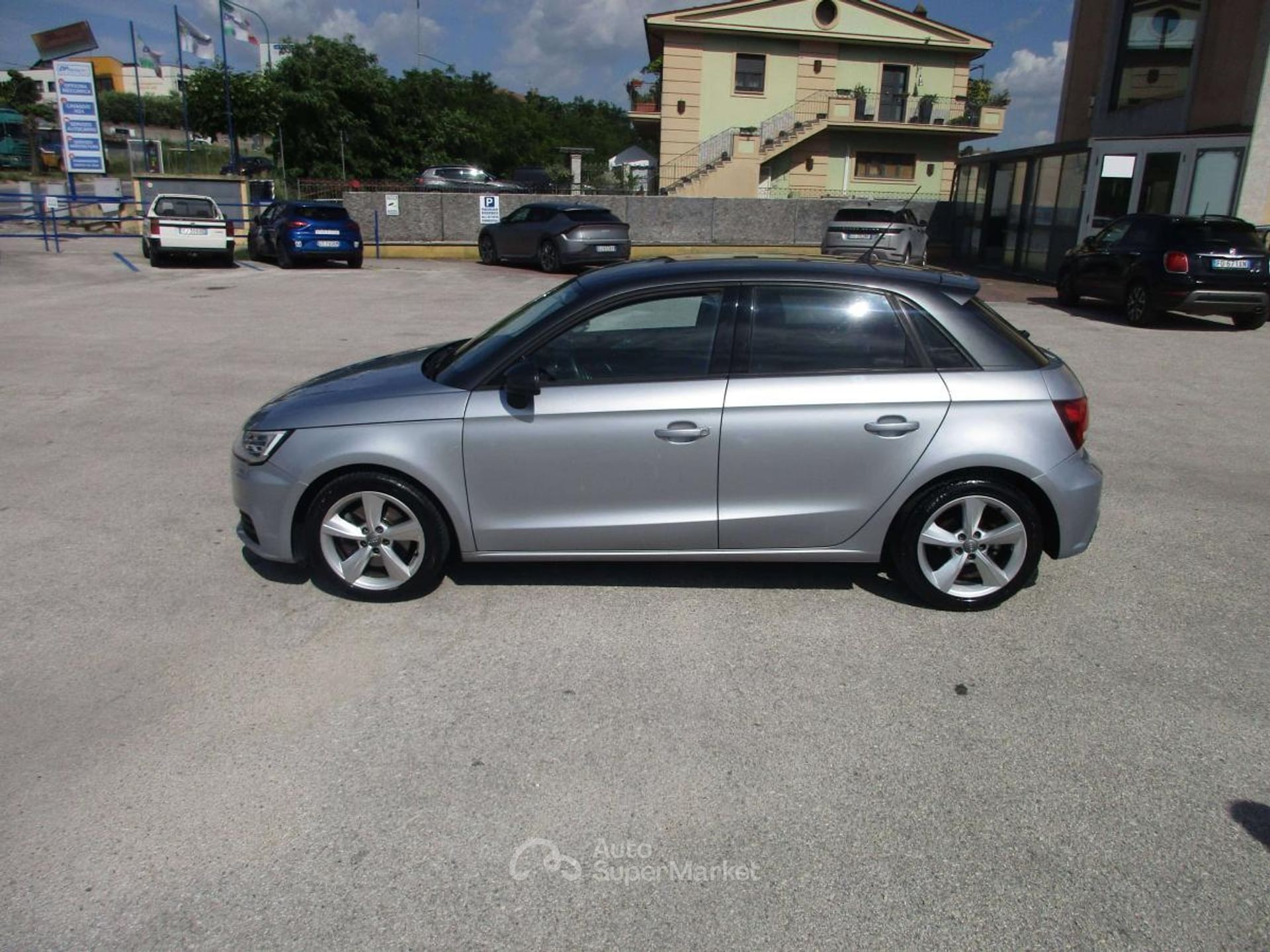 Audi A1