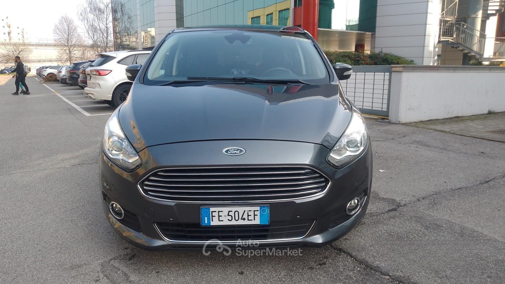 Ford S-Max
