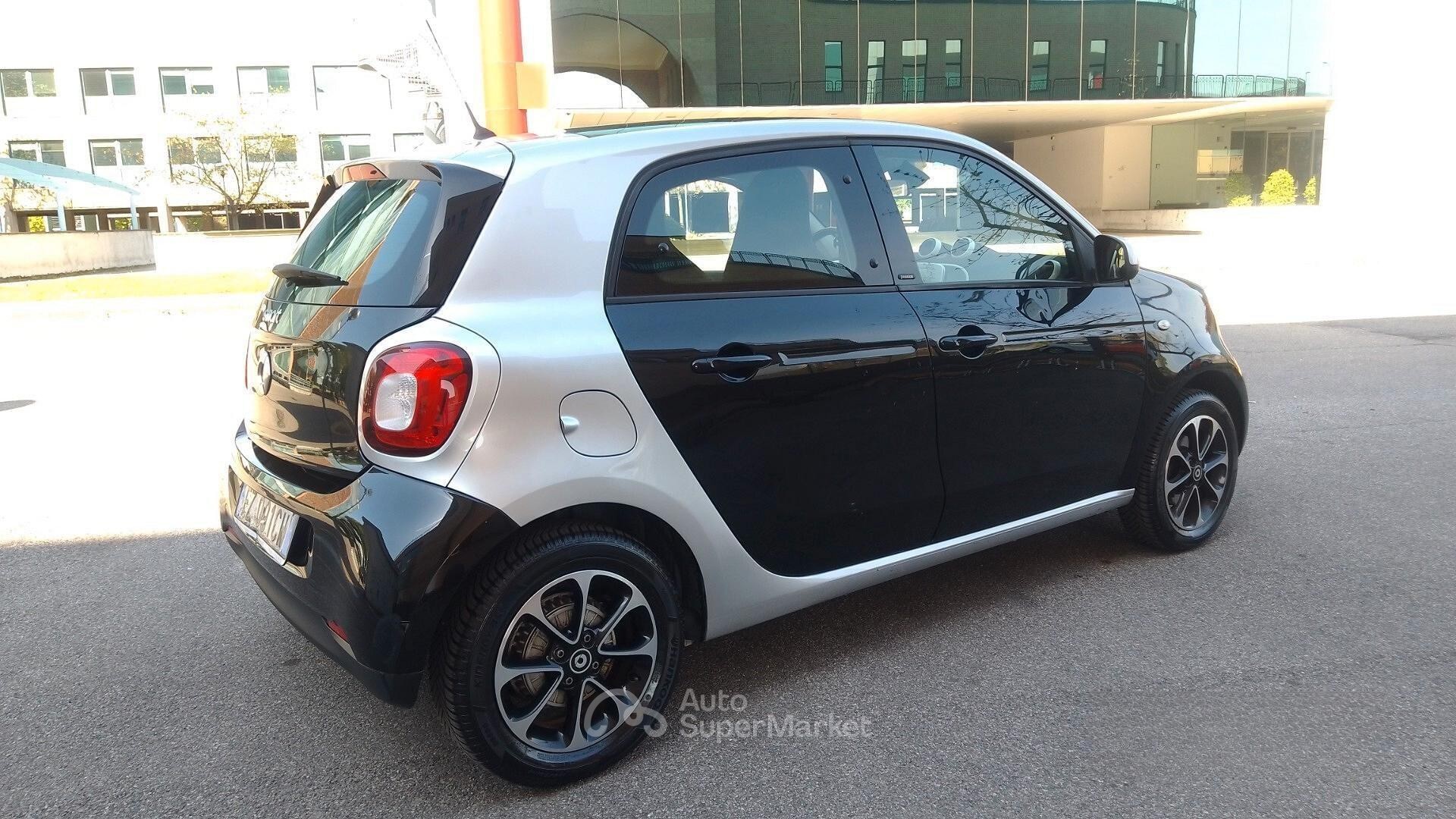 Smart ForFour