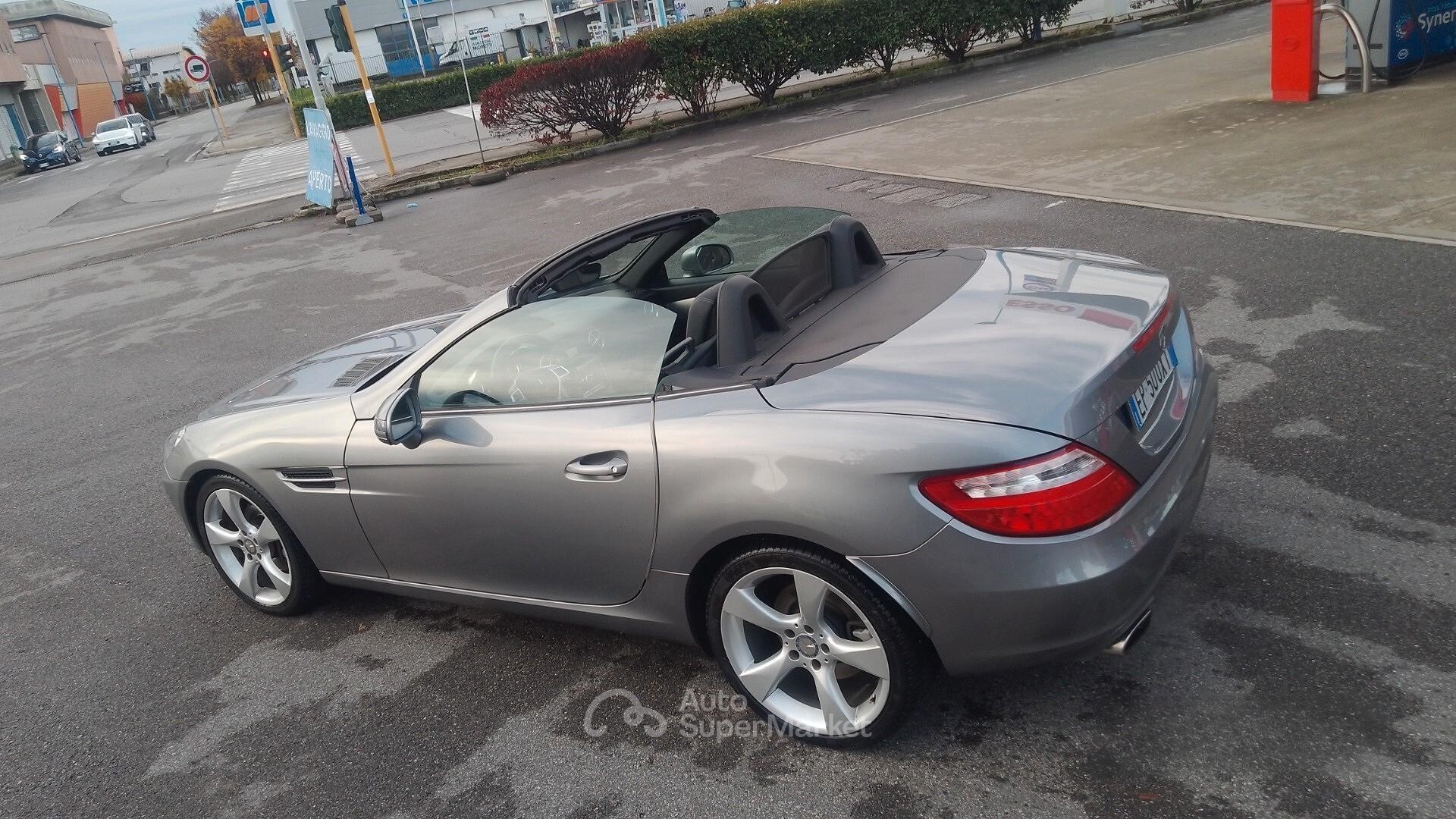 Mercedes-Benz SLK