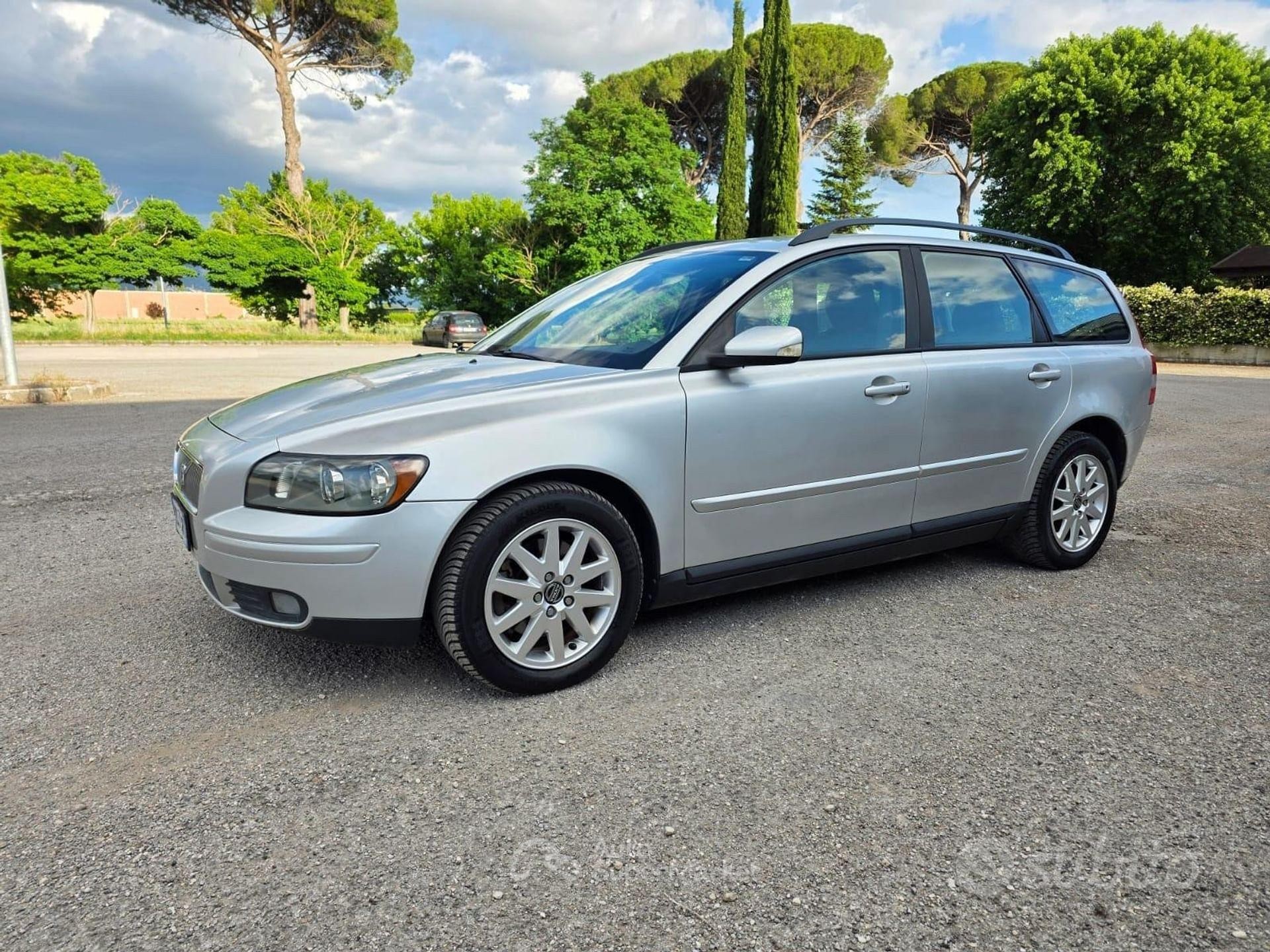 Volvo V50