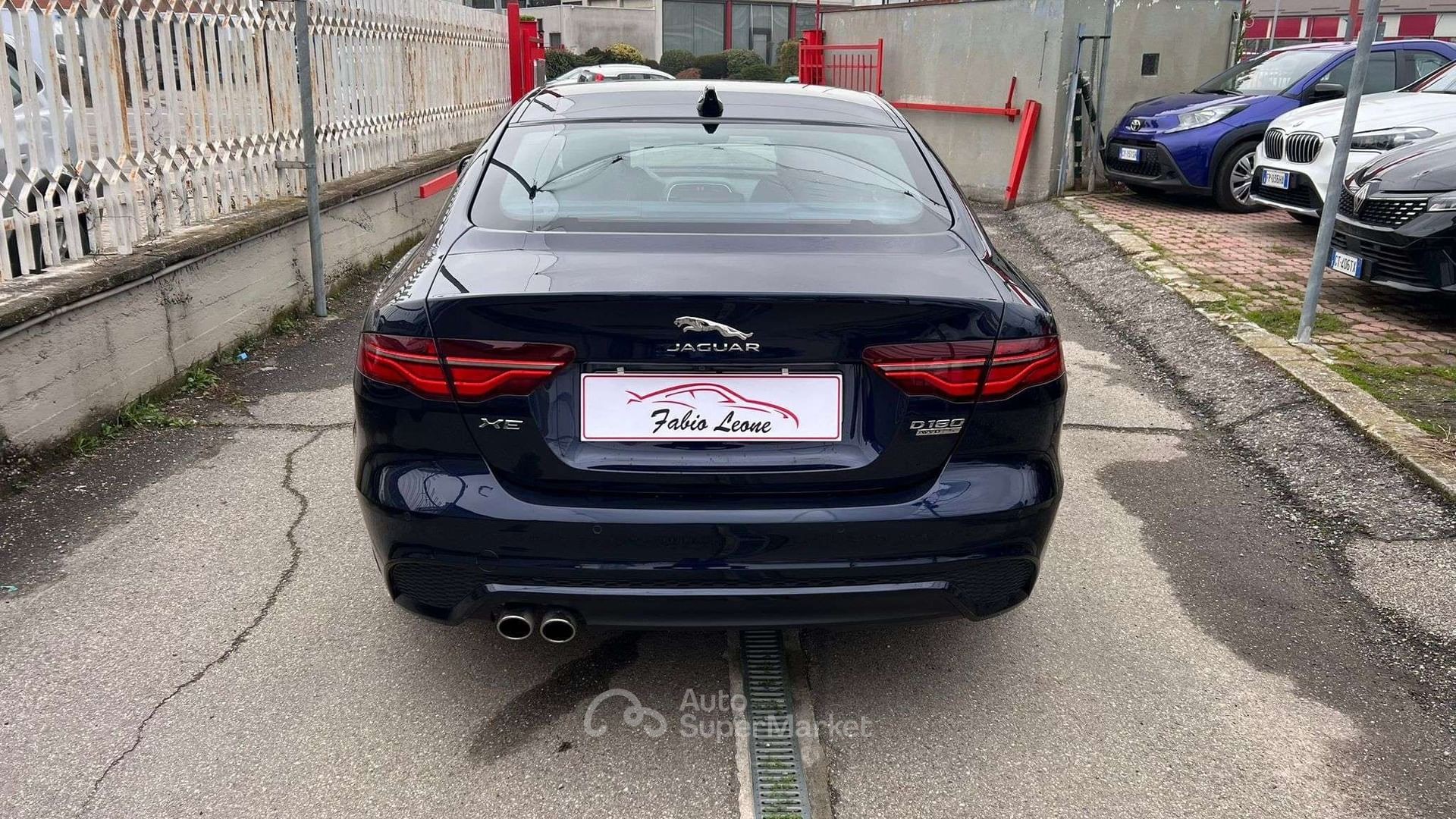 Jaguar XE