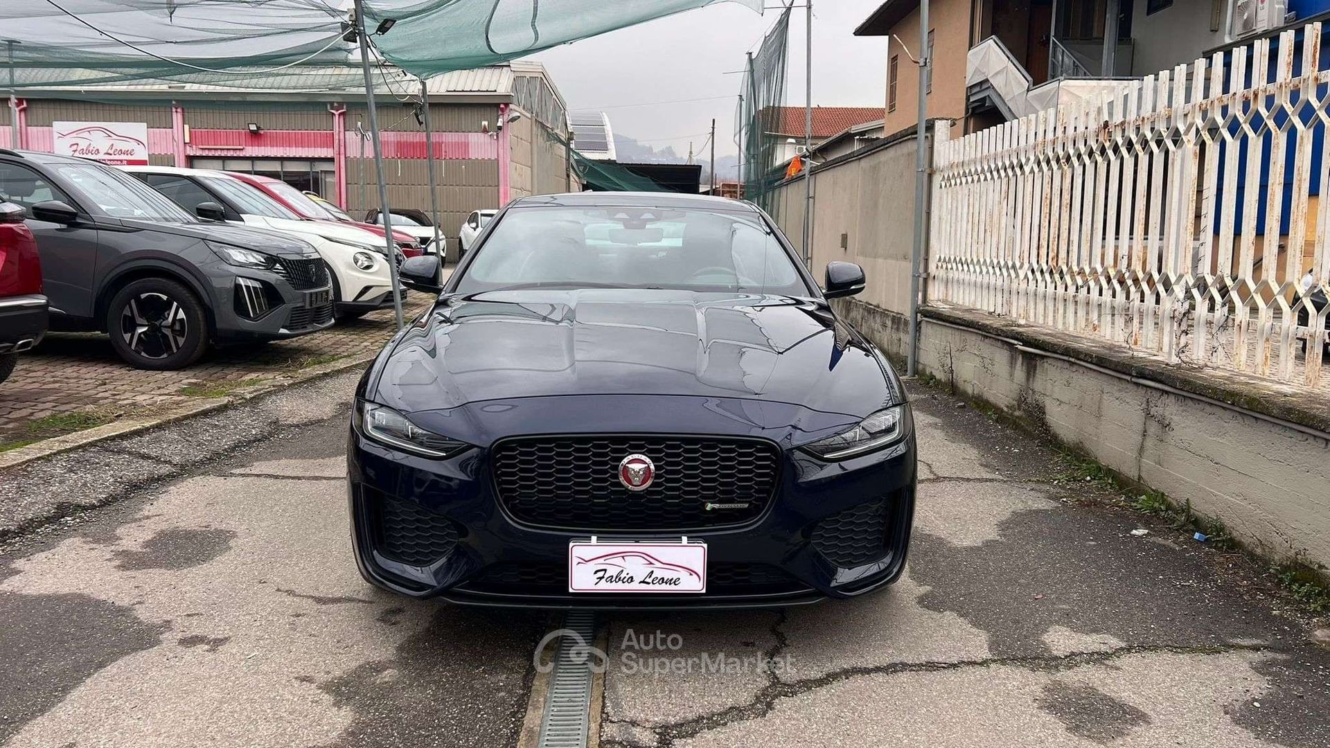 Jaguar XE