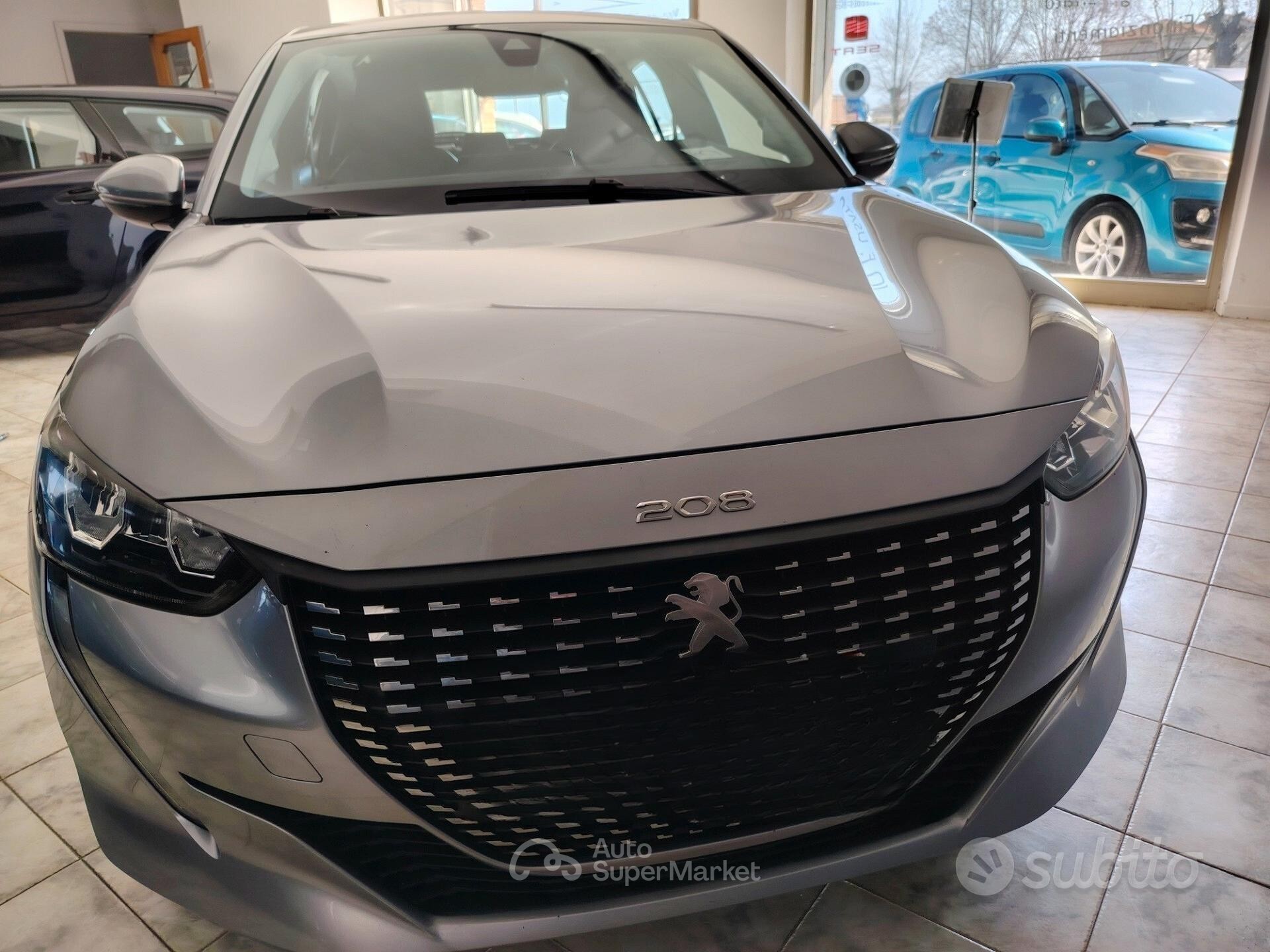 Peugeot 208