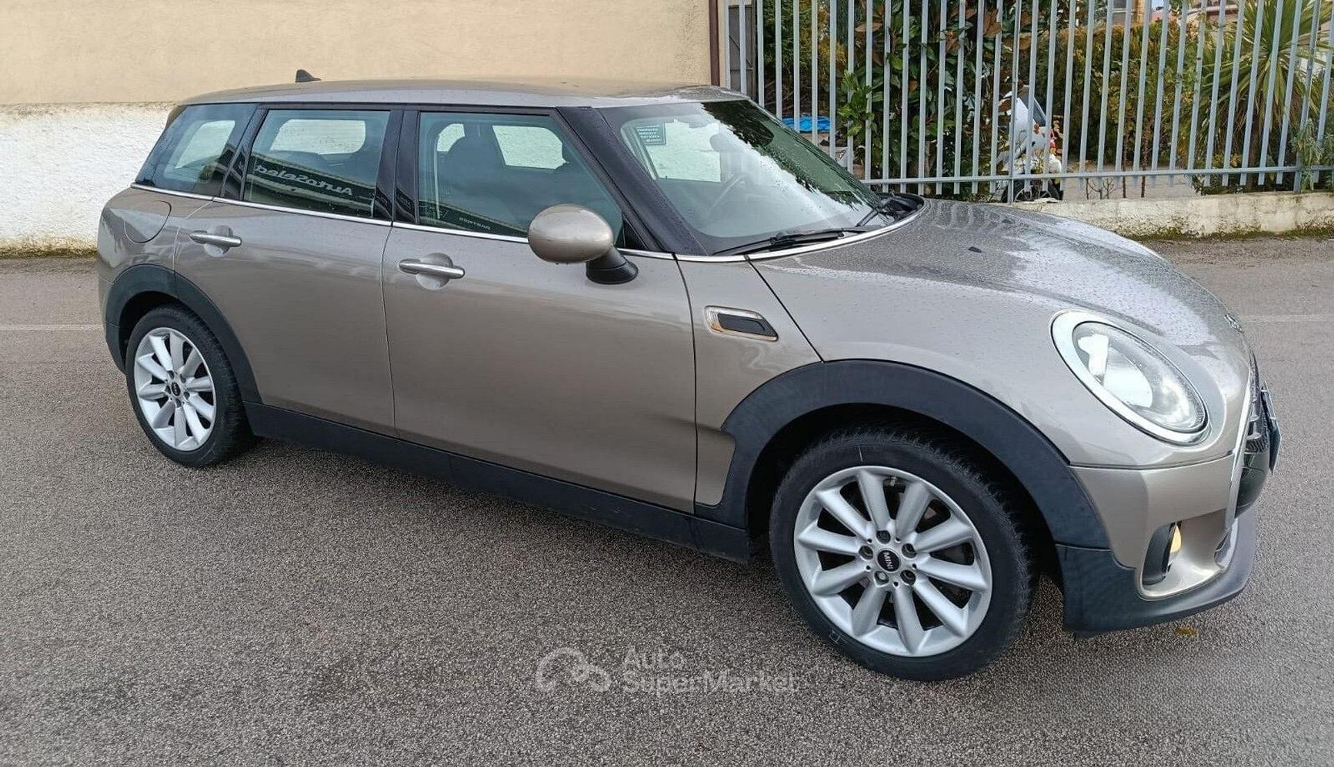 MINI Clubman