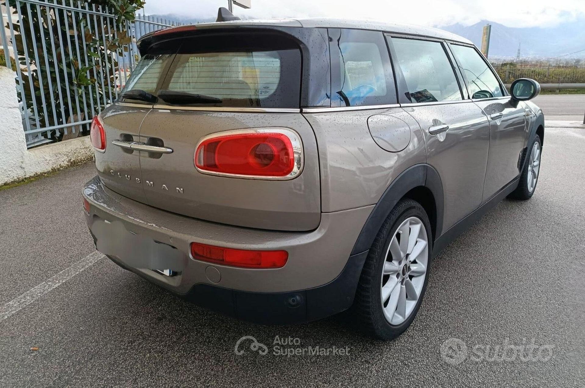 MINI Clubman