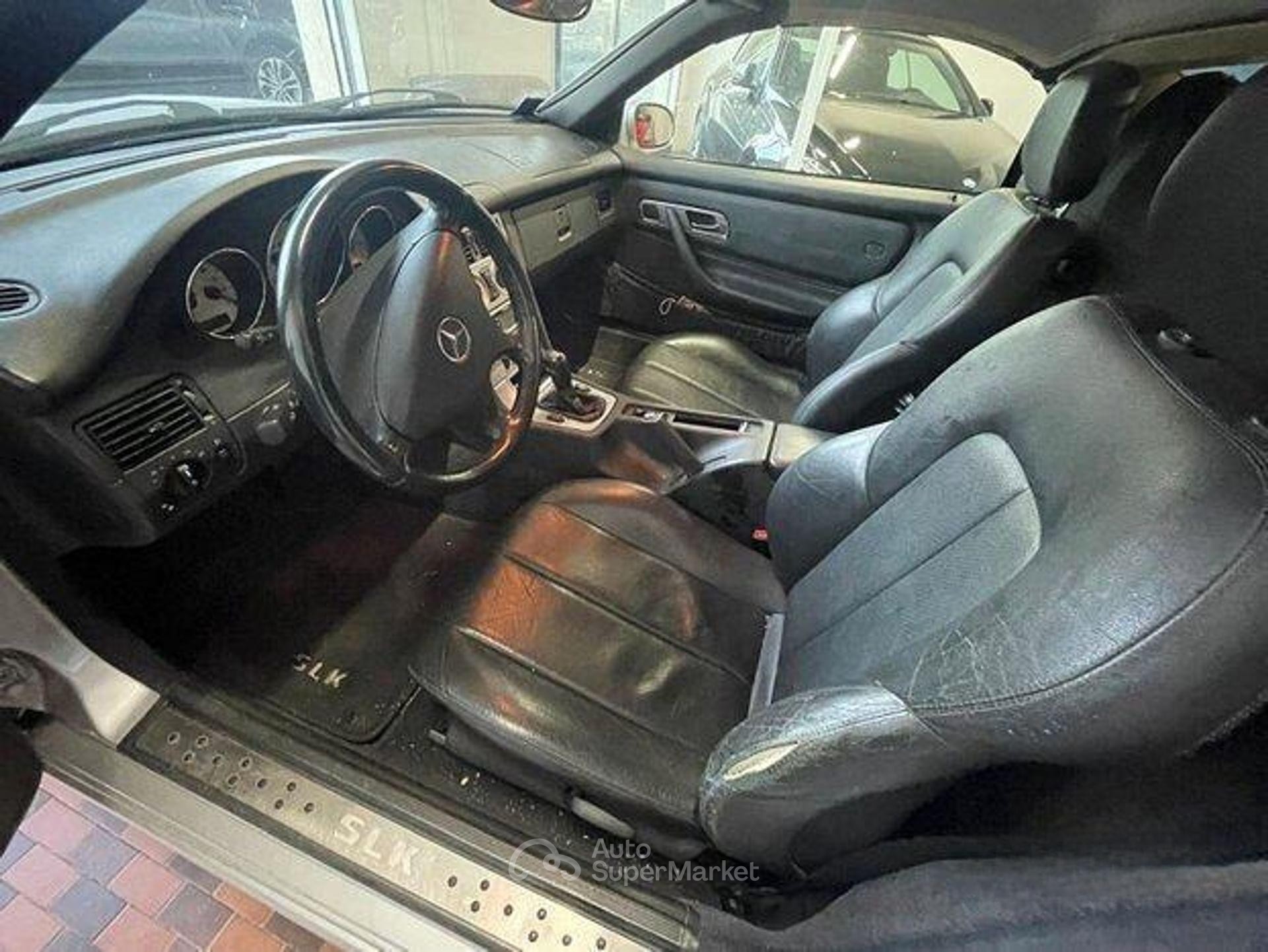Mercedes-Benz SLK