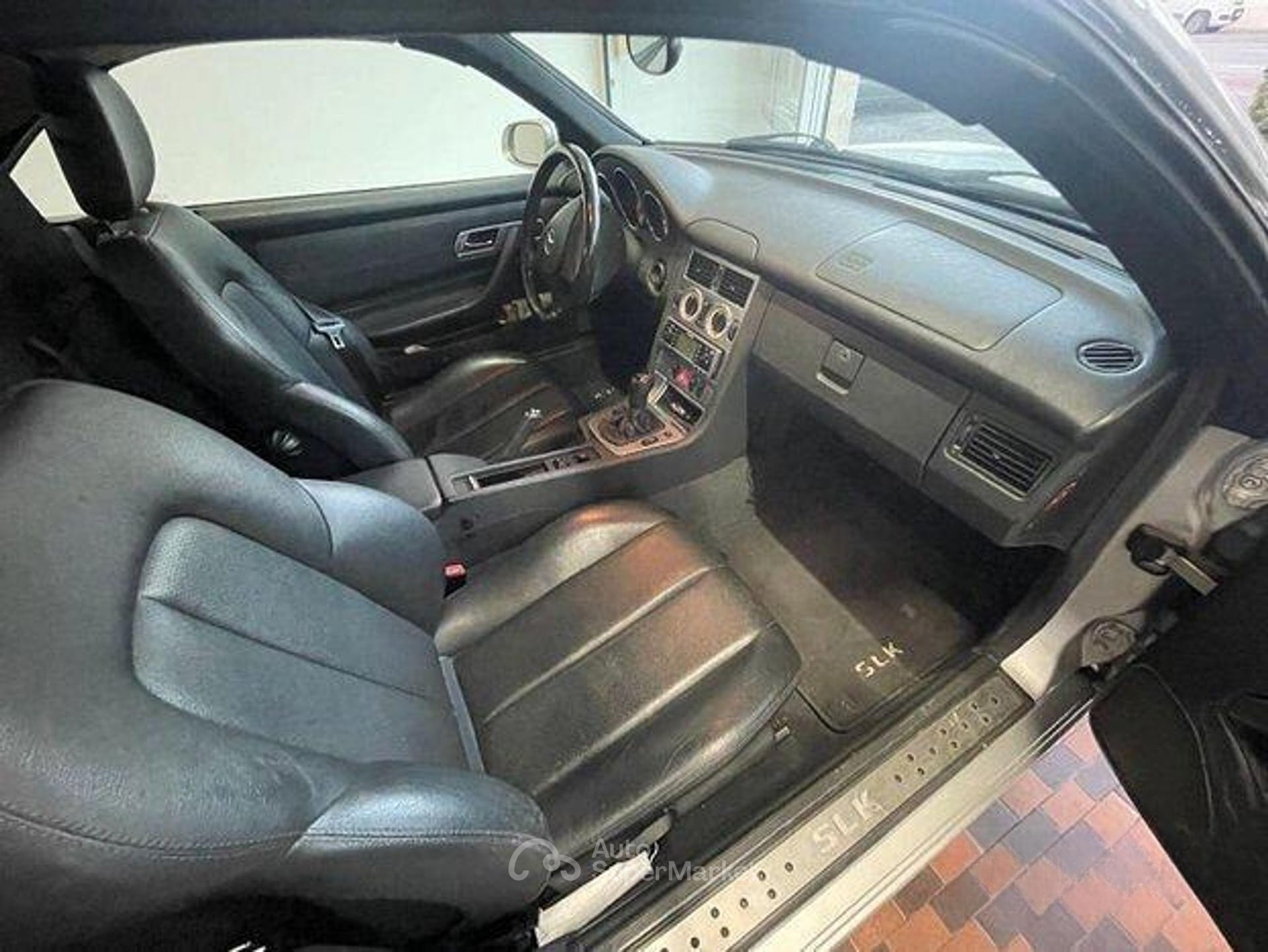 Mercedes-Benz SLK