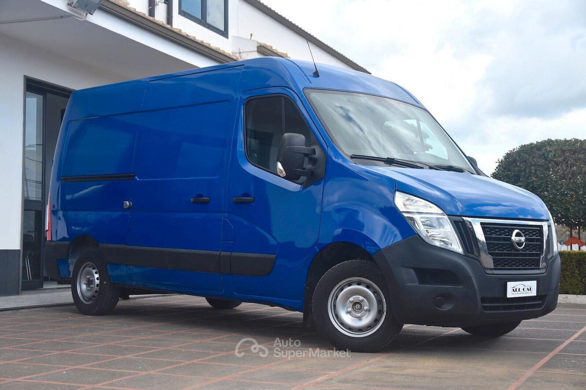 Nissan Interstar