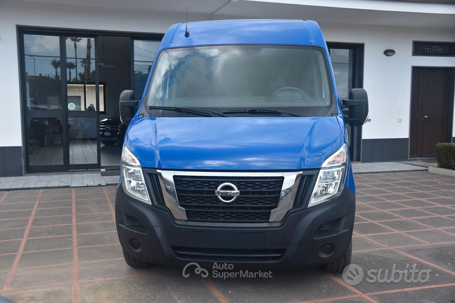 Nissan Interstar