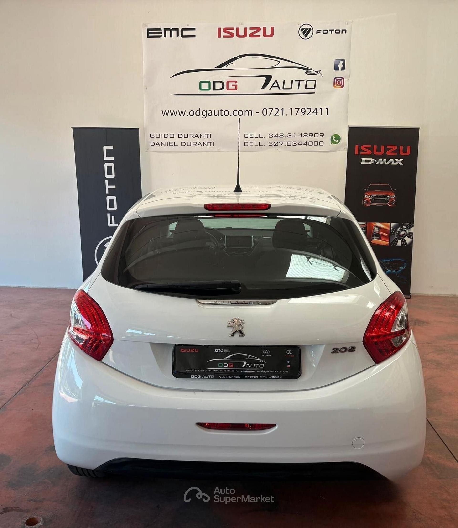 Peugeot 208