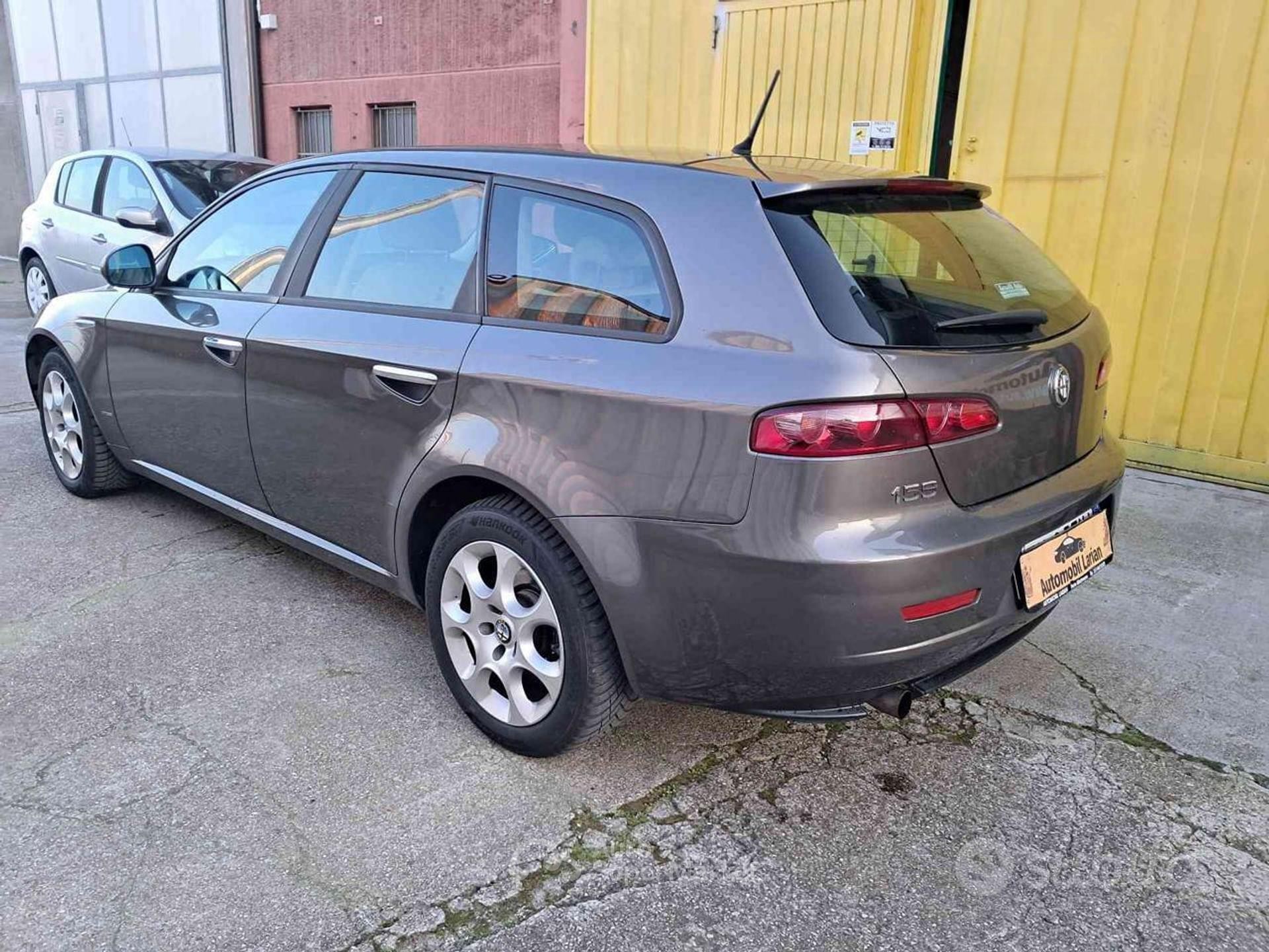 Alfa Romeo 159