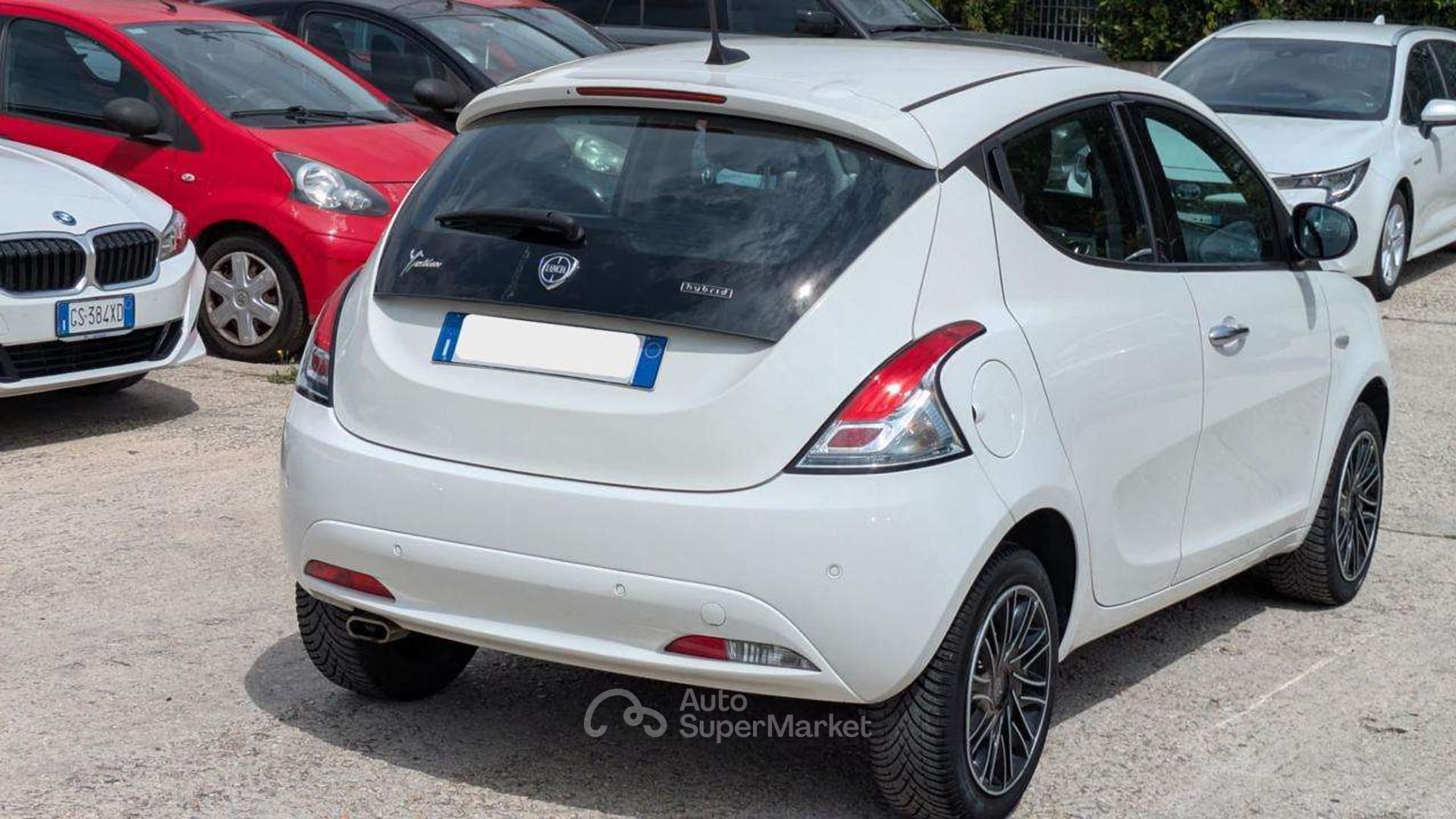 Lancia Ypsilon