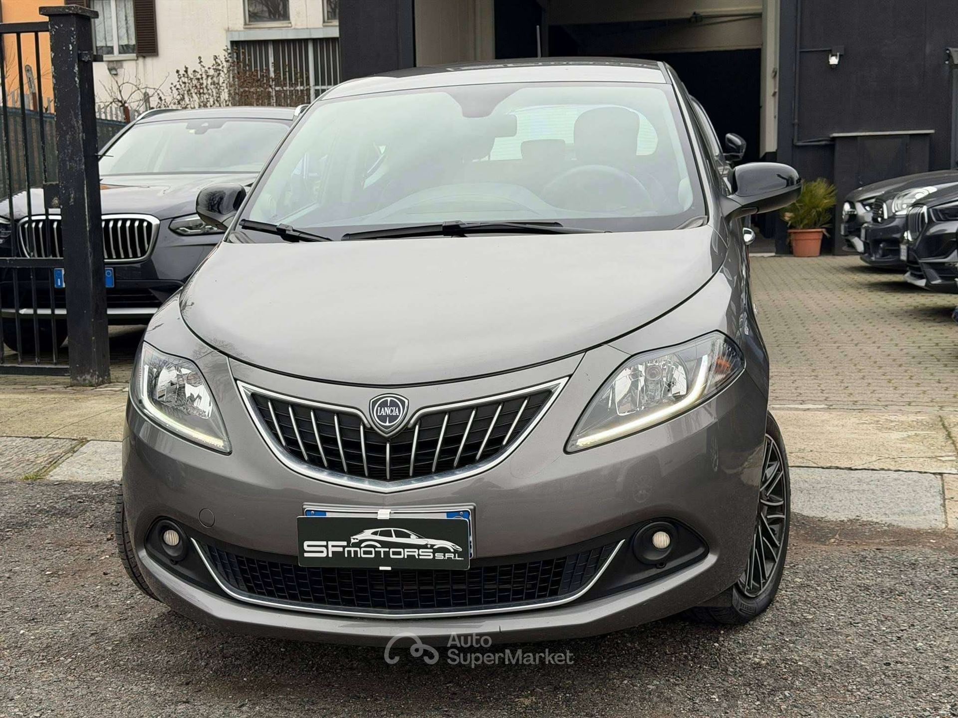 Lancia Ypsilon