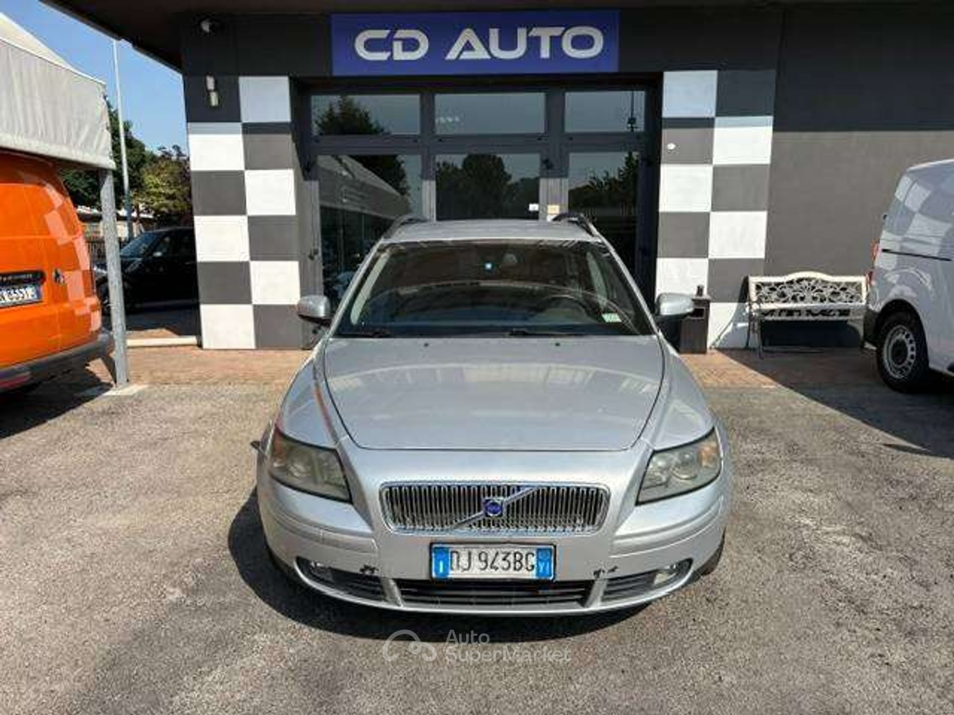 Volvo V50