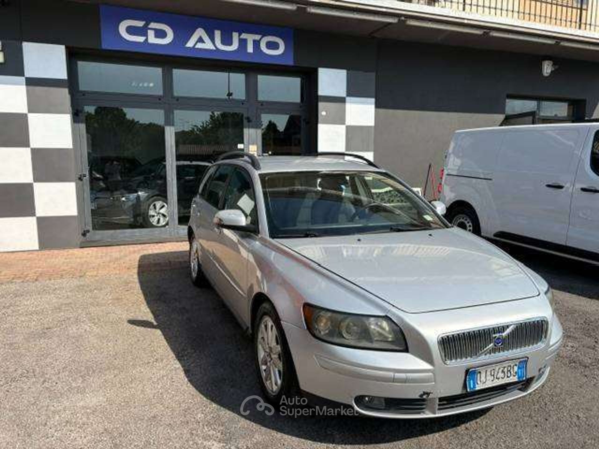 Volvo V50