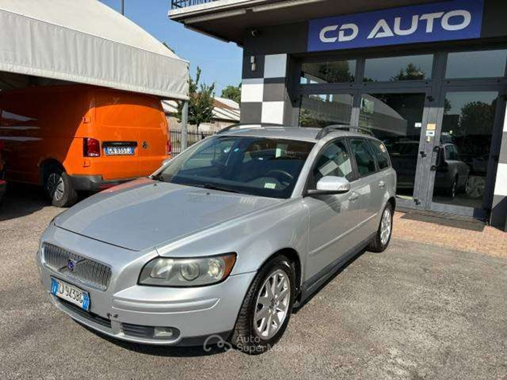 Volvo V50