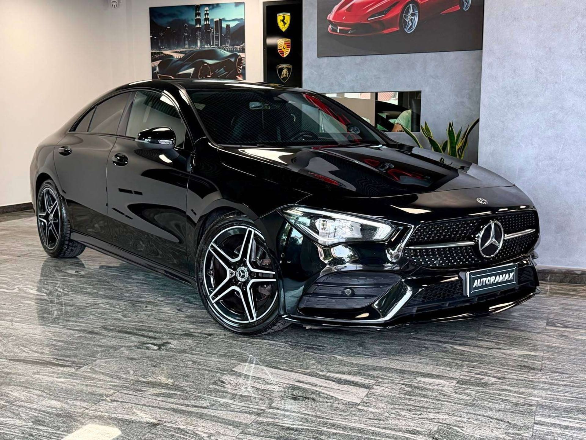 Mercedes-Benz CLA