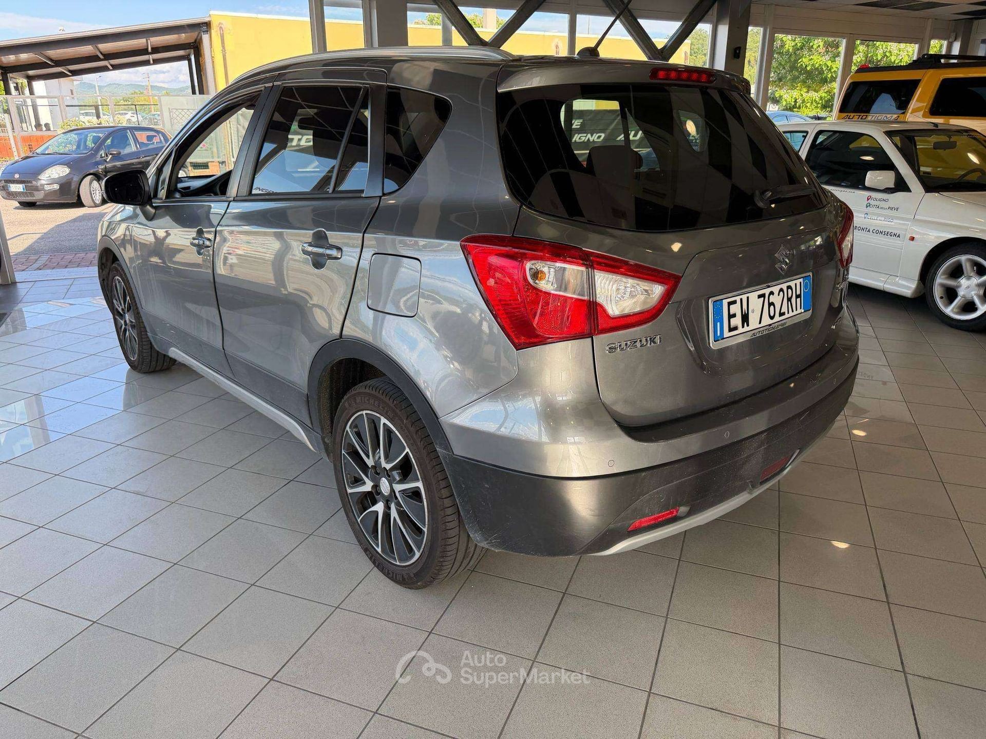 Suzuki SX4