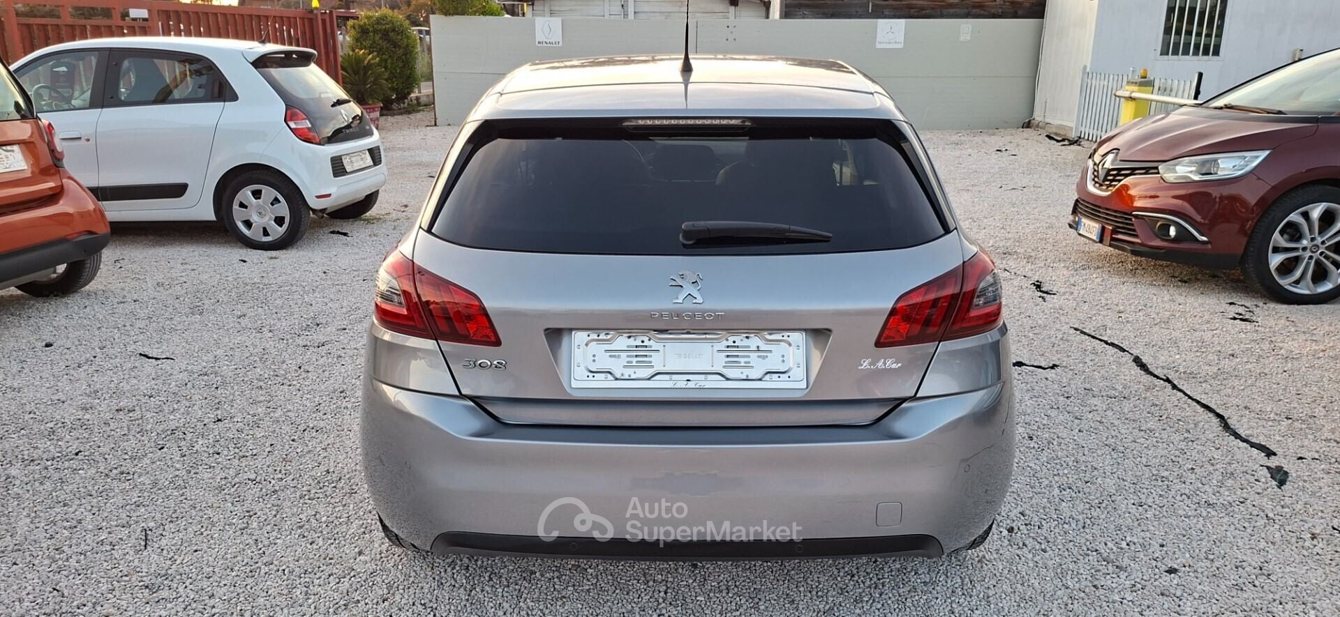 Peugeot 308