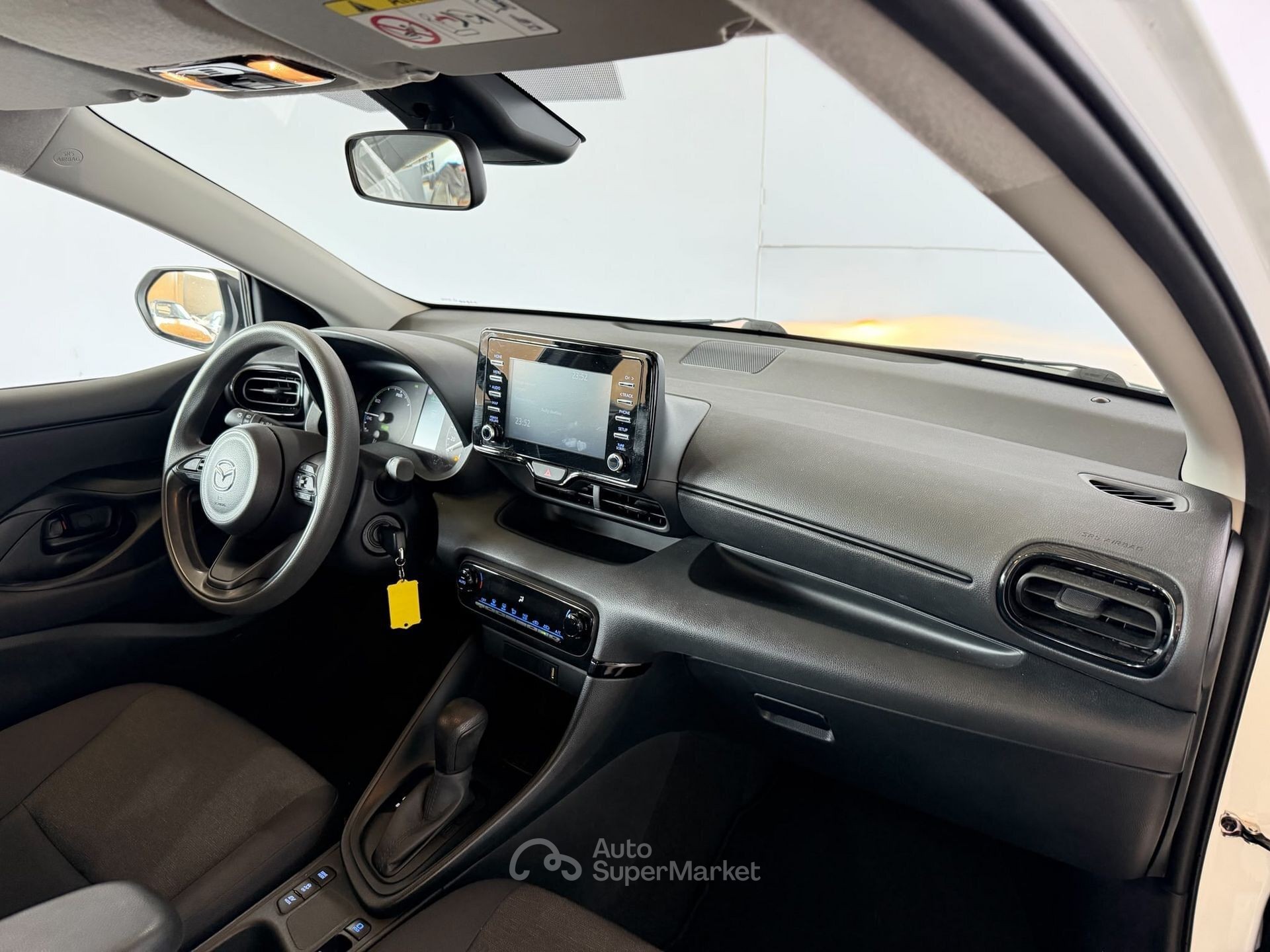 Mazda 2 Hybrid
