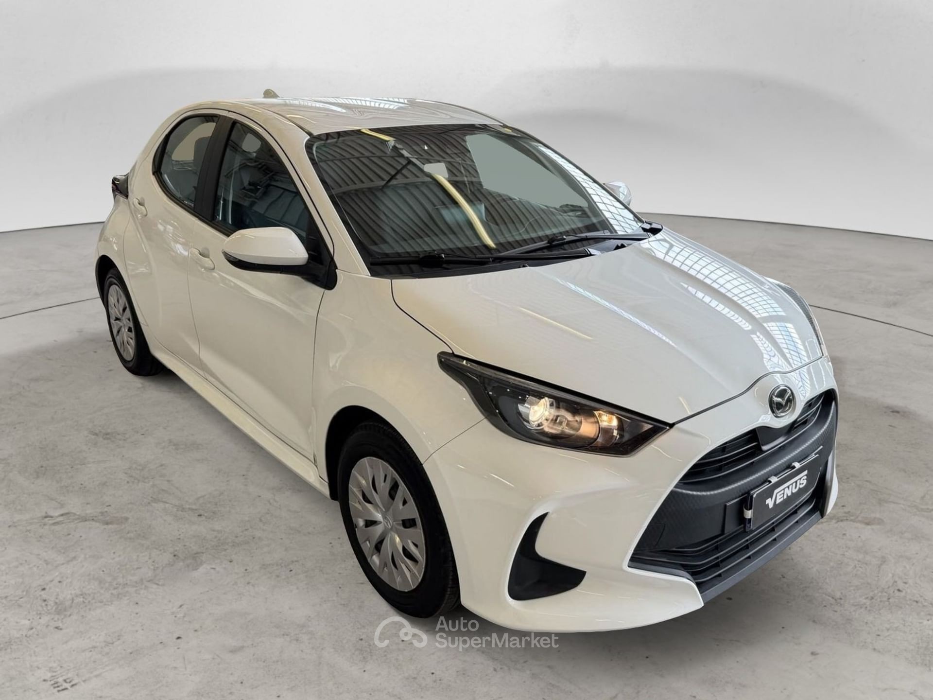 Mazda 2 Hybrid