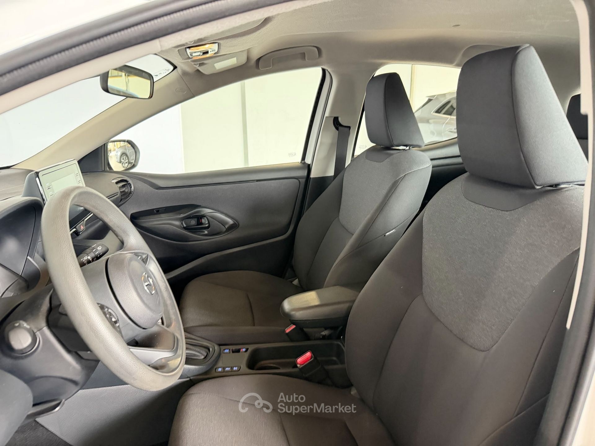 Mazda 2 Hybrid