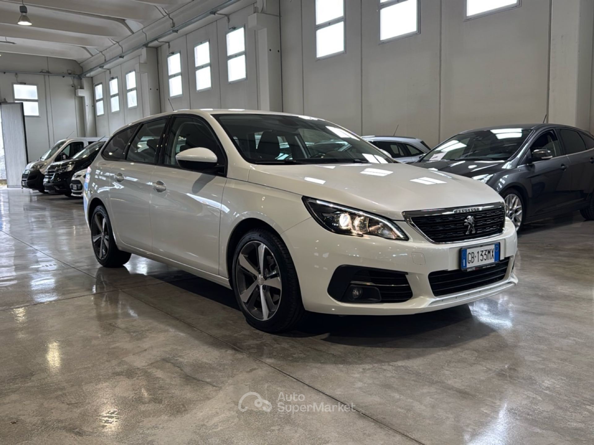 Peugeot 308