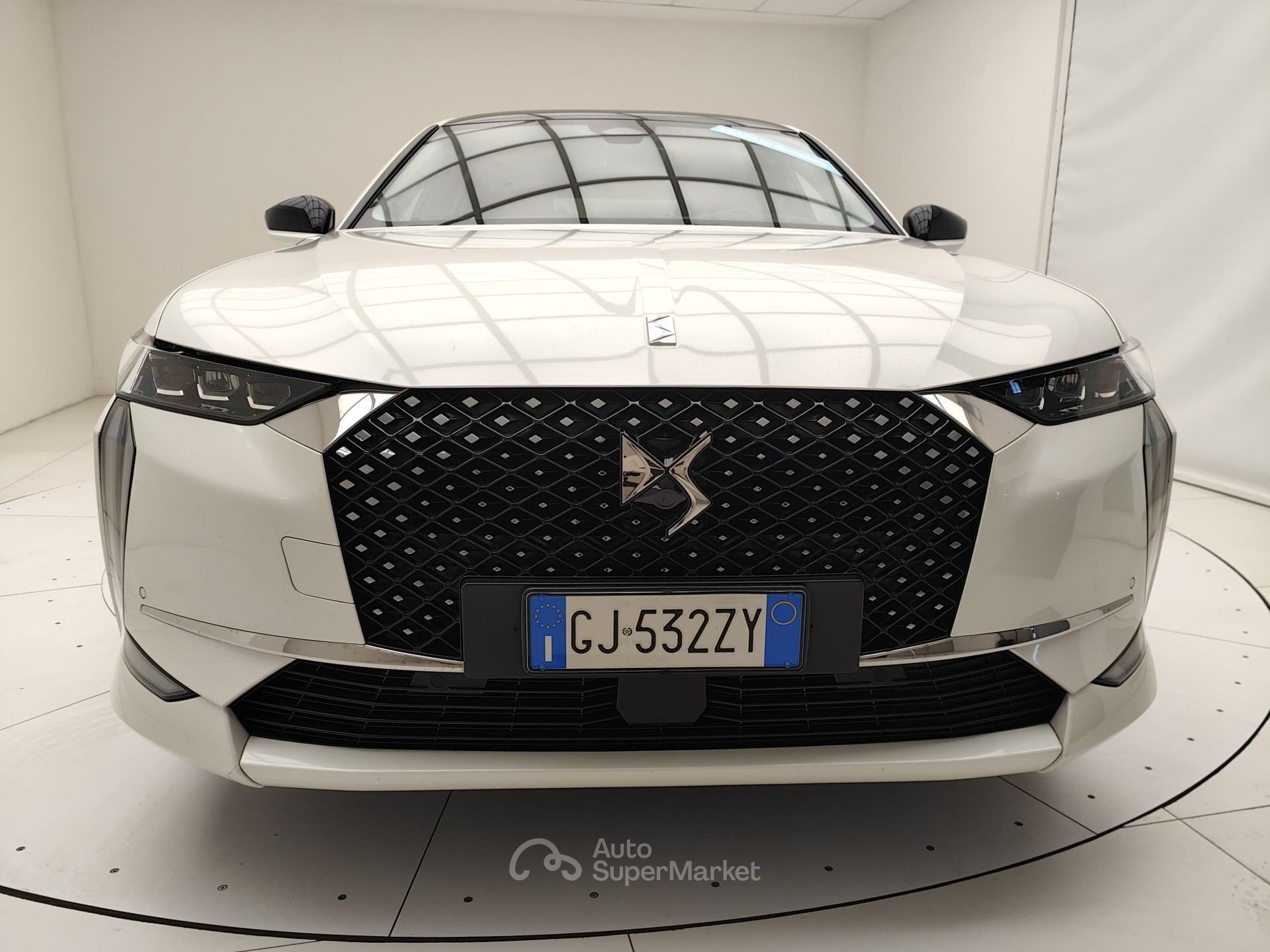 DS Automobiles DS 4