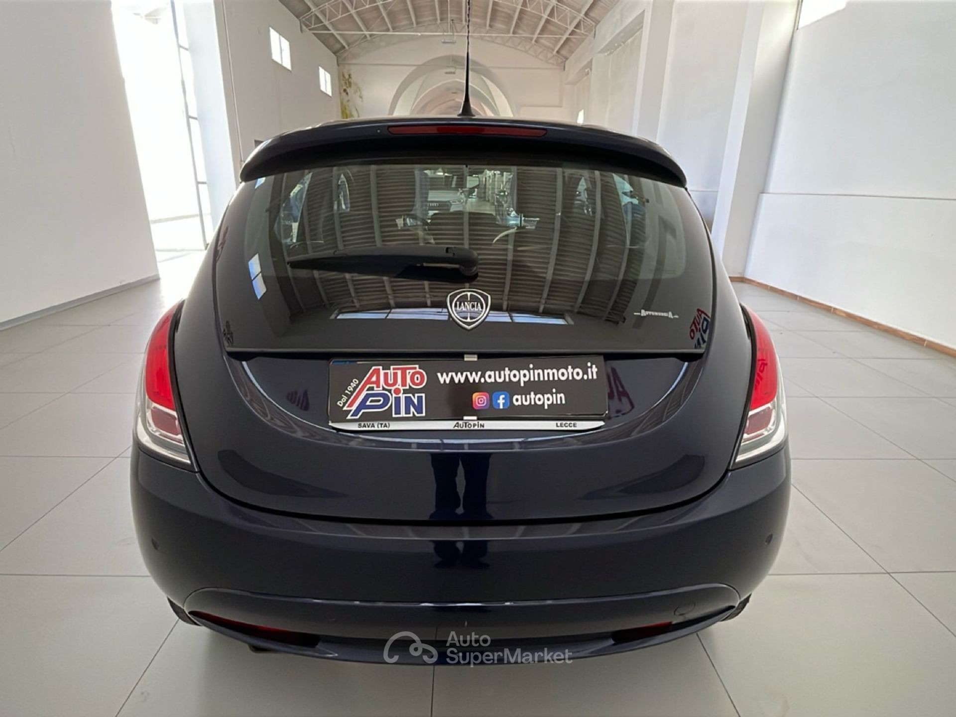 Lancia Ypsilon