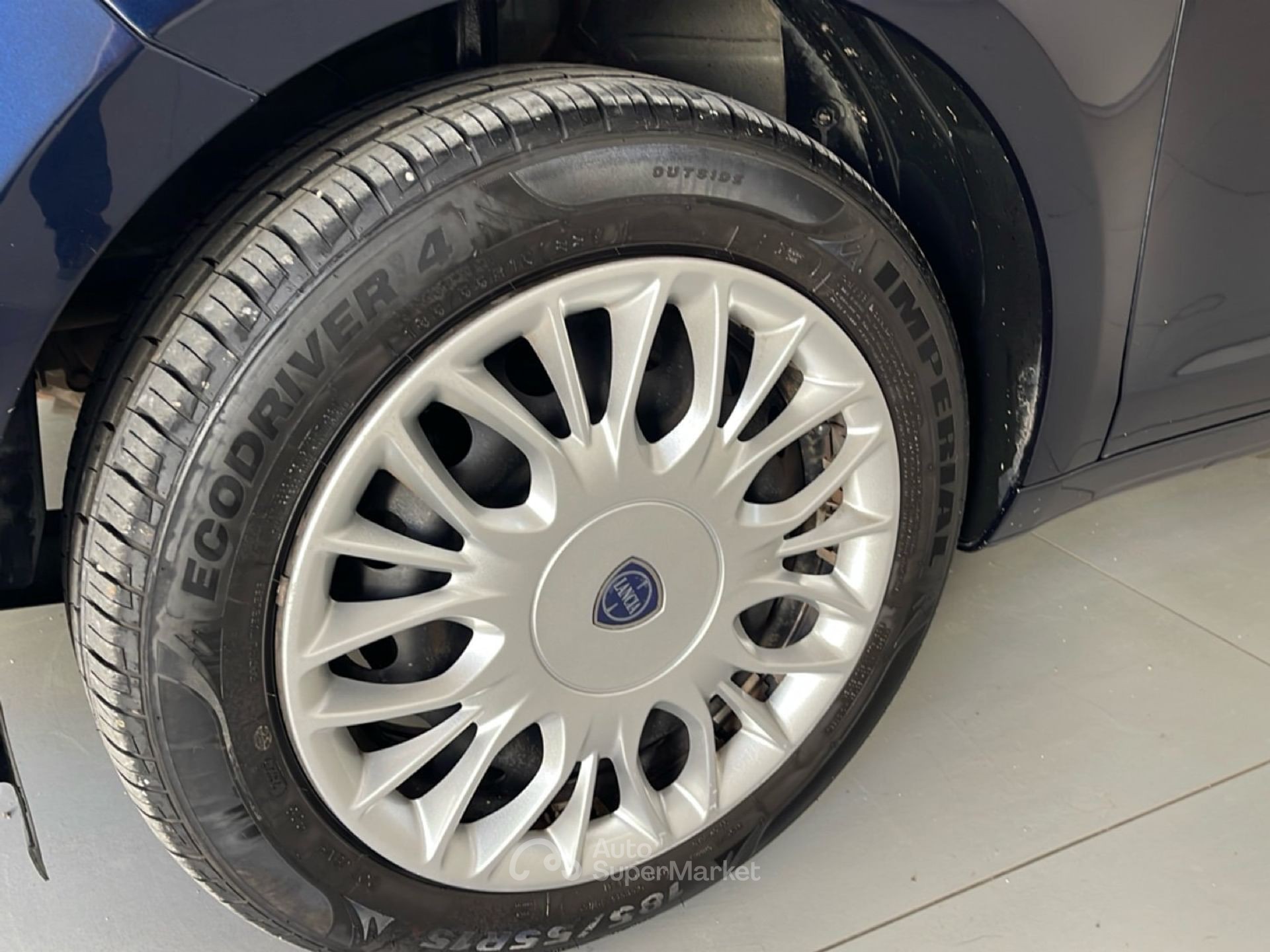 Lancia Ypsilon