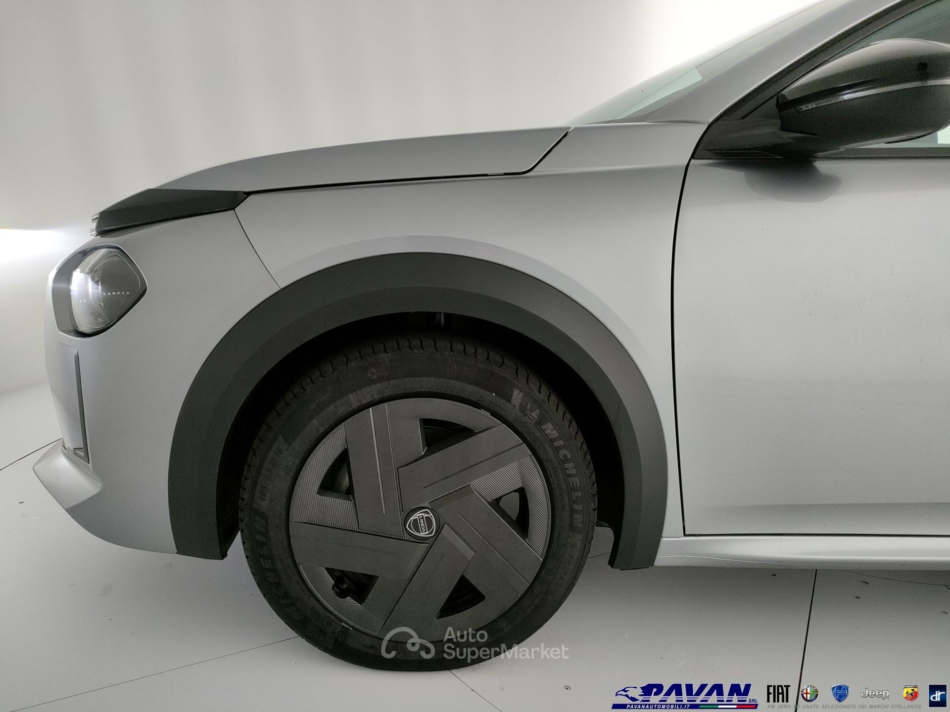 Lancia Ypsilon