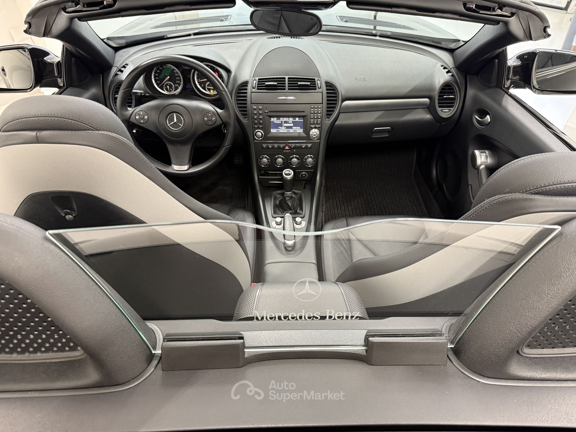 Mercedes-Benz SLK