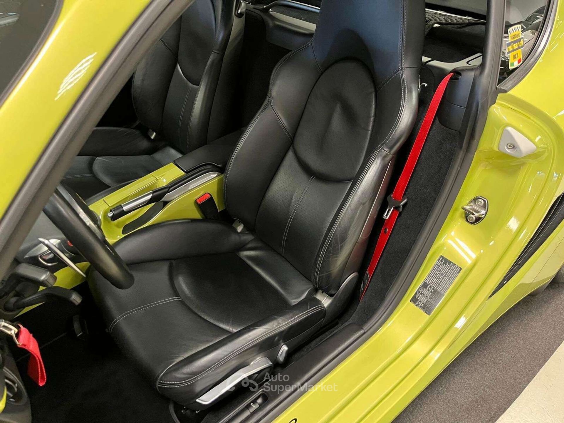 Porsche Cayman
