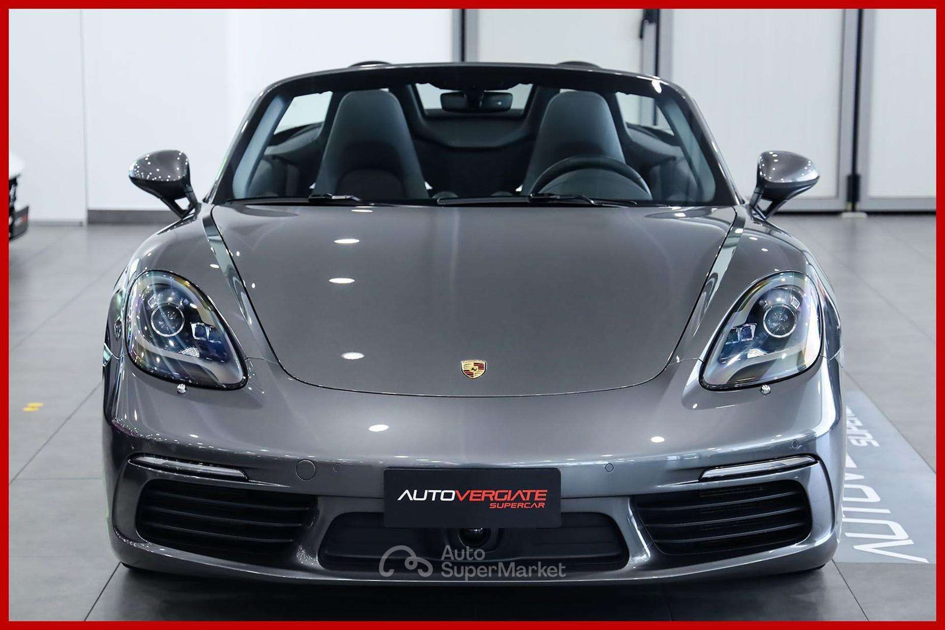 Porsche 718