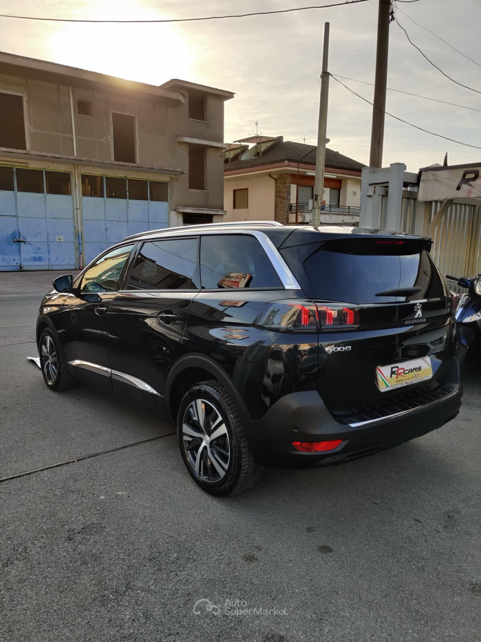 Peugeot 5008